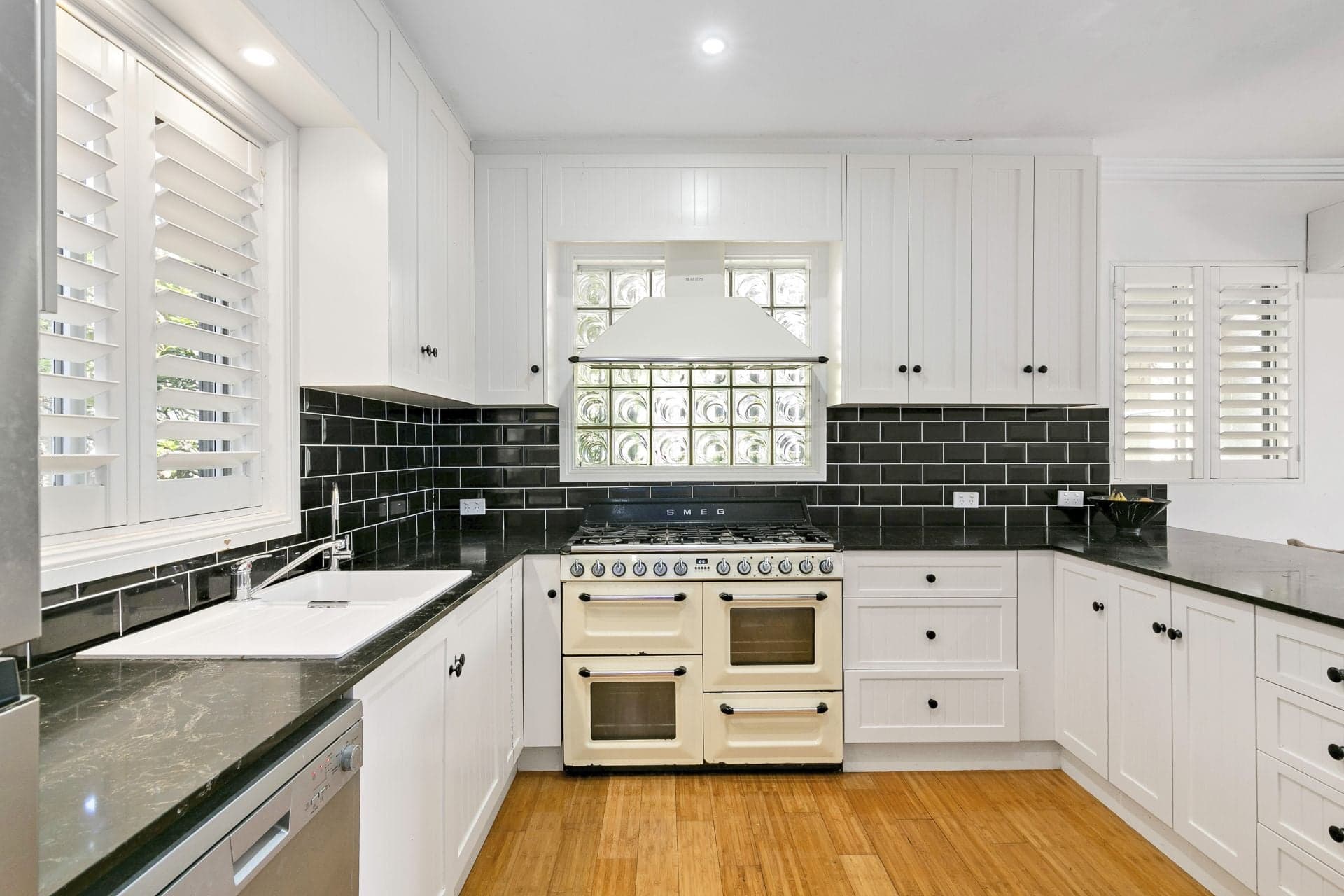 51 Aldridge Avenue, East Corrimal, East Corrimal - Thumbnail 4