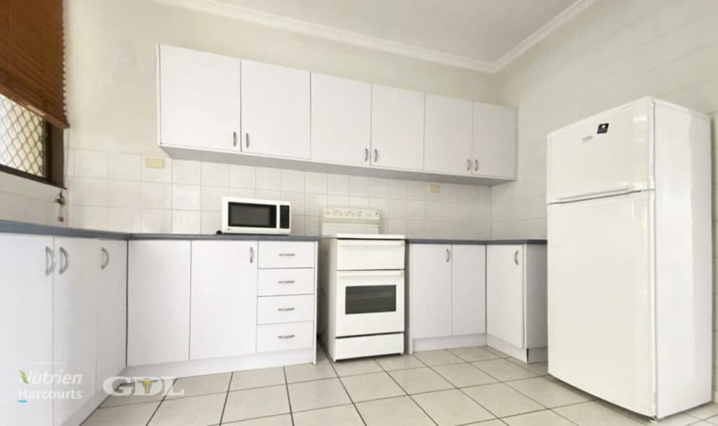 2/2 Clough Court, KATHERINE NT 0850, Katherine - Thumbnail 2