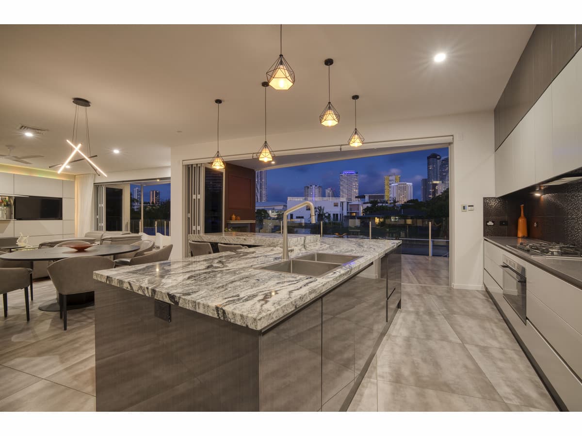 12 Lotus Key, Broadbeach Waters QLD 4218, Broadbeach Waters - Thumbnail 4