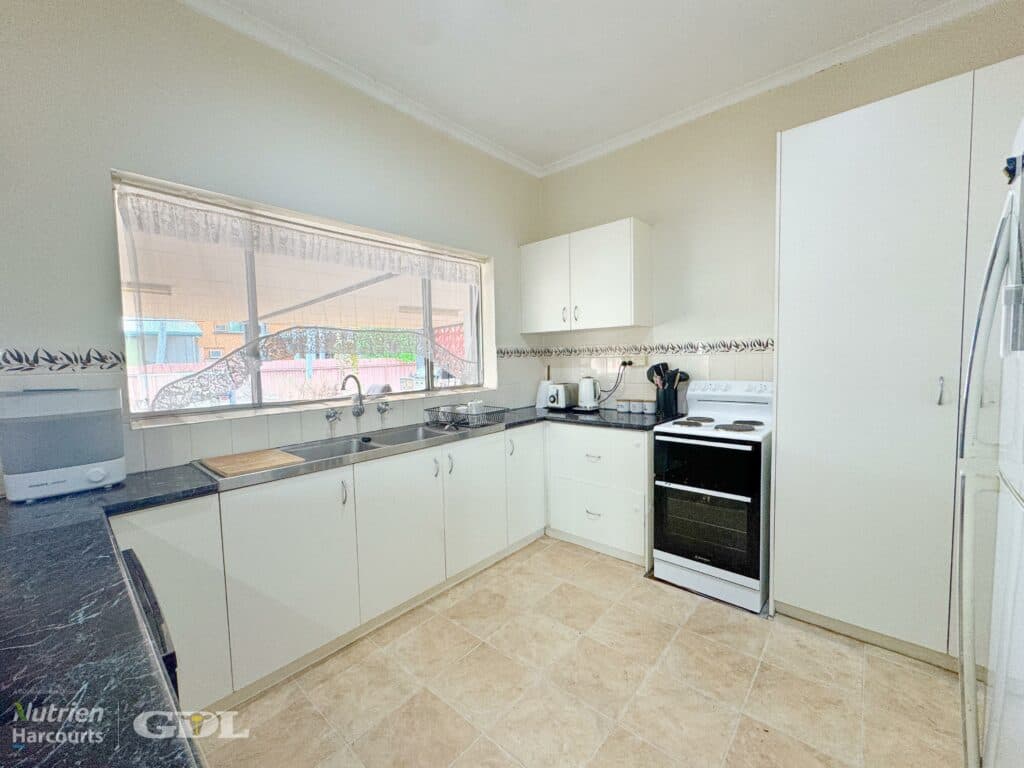 11 Pearce Street, KATHERINE NT 0850, Katherine - Thumbnail 6