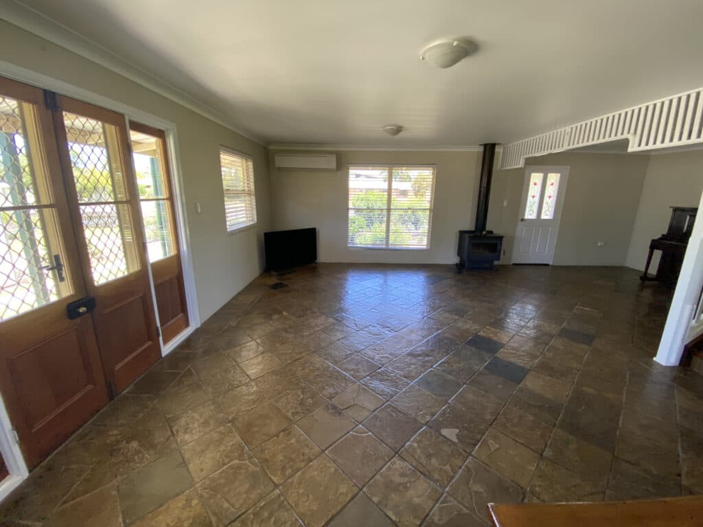 75 Constance Street, MILES QLD 4415, Miles - Thumbnail 7