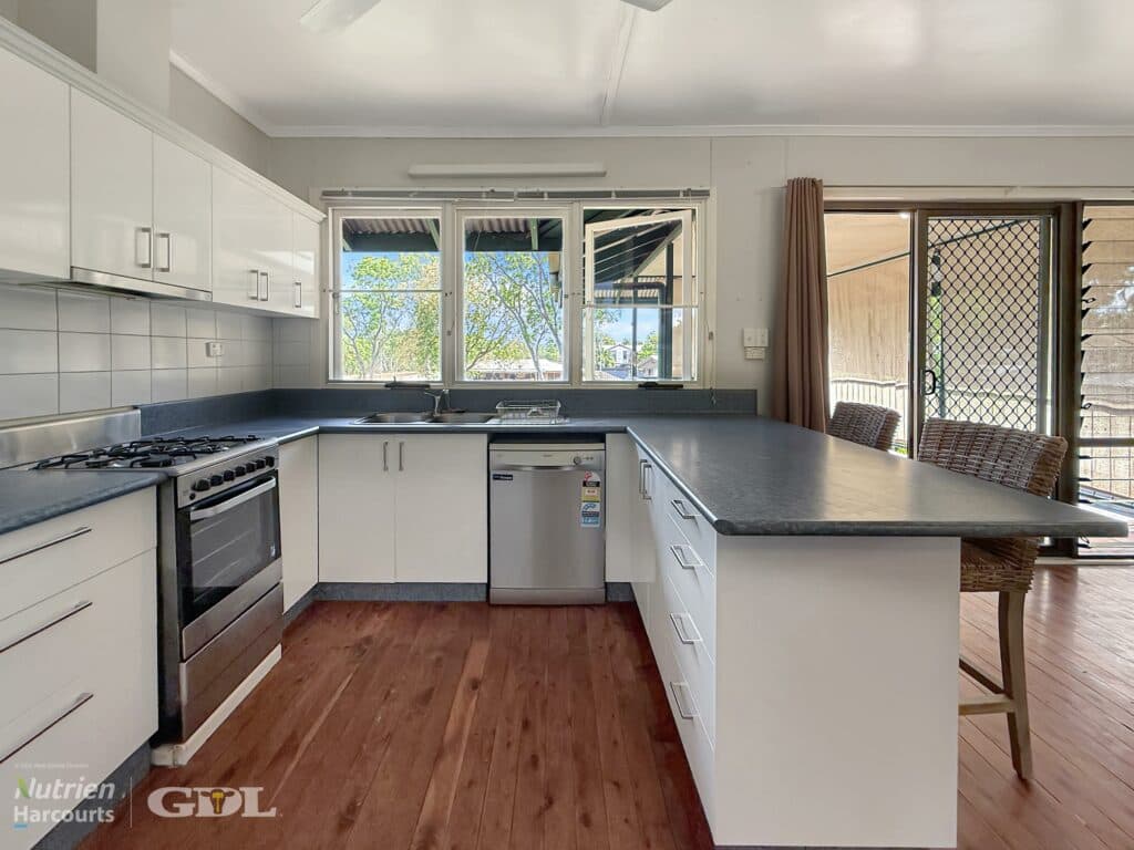 25 Walter Young Street, Katherine NT 0850, Katherine - Thumbnail 6