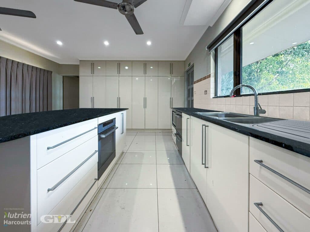 1 Auster Street, KATHERINE NT 0850, Katherine - Thumbnail 2