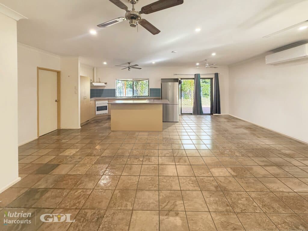 36 Lockheed Road, KATHERINE NT 0850, Katherine - Thumbnail 4