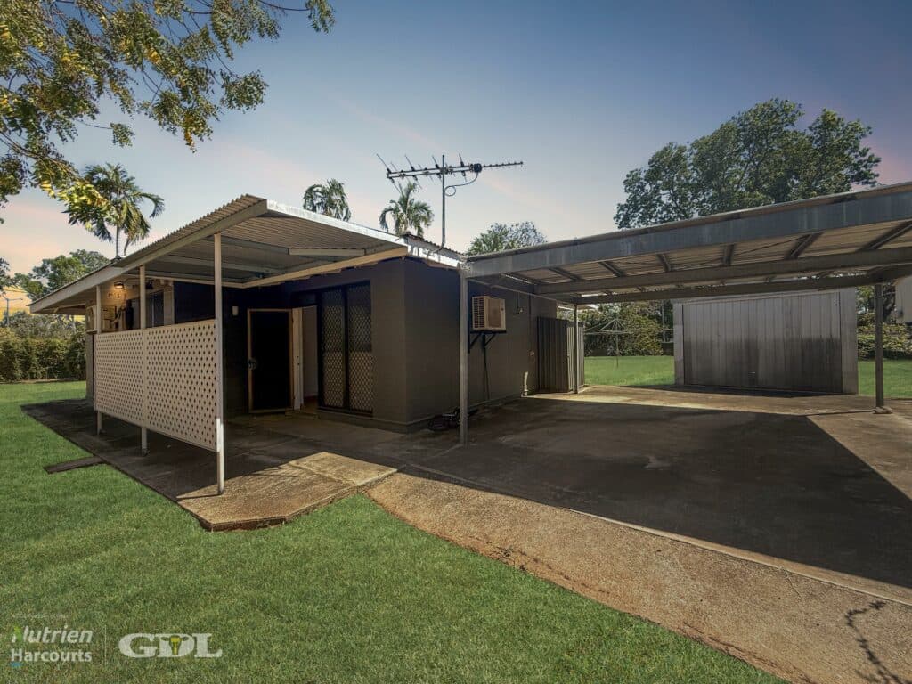 17 Rundle Street, KATHERINE NT 0850, Katherine - Thumbnail 2