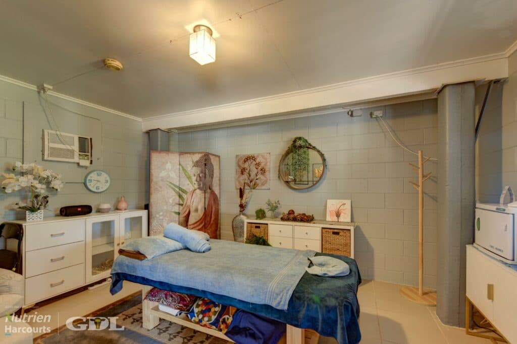12 Stutterd Street, KATHERINE NT 0850, Katherine - Thumbnail 3