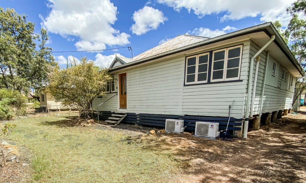 87 Marian Street, MILES QLD 4415, Miles - Image 1