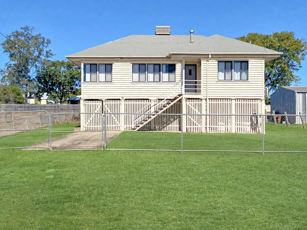 36 North Street, TAROOM QLD 4420, Taroom - Image 1