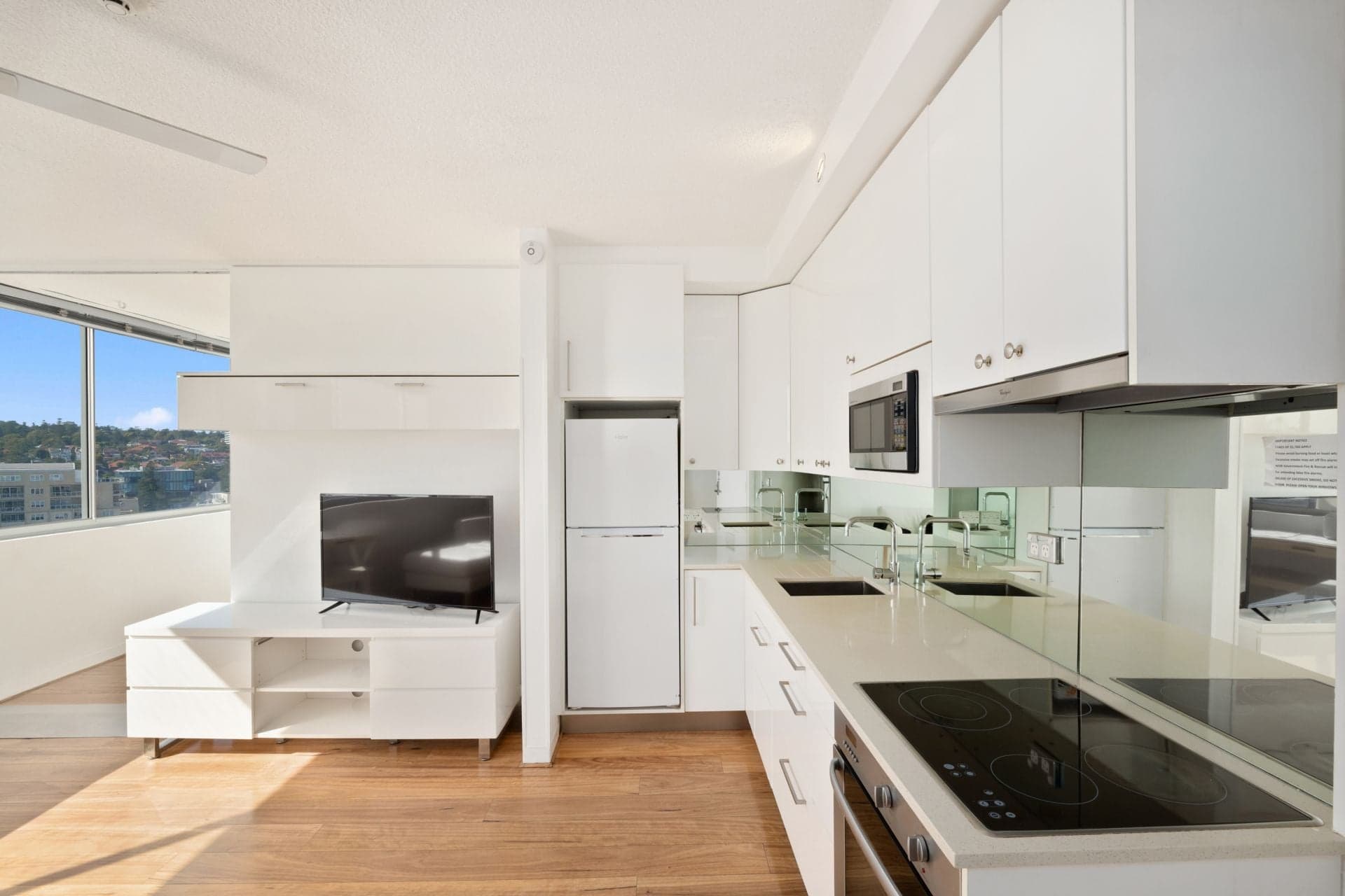 723/22 Central Avenue, Manly, Manly - Thumbnail 5