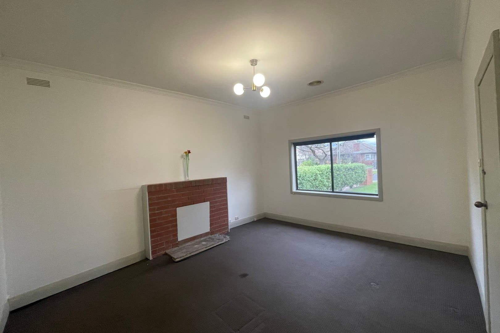 31 Harbury Street, Reservoir, VIC 3073, Reservoir - Thumbnail 3