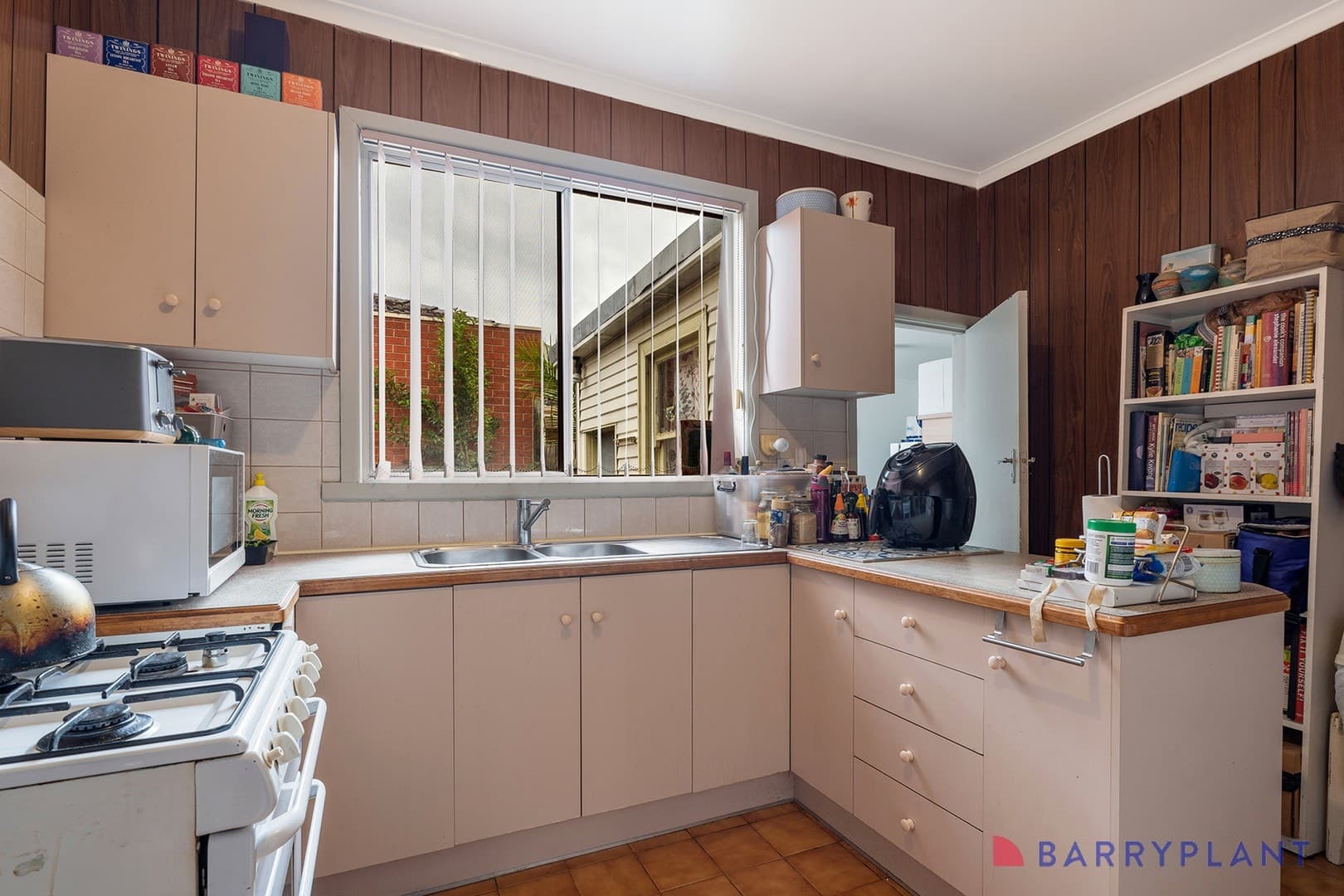 31 Harbury Street, Reservoir, VIC 3073, Reservoir - Thumbnail 6