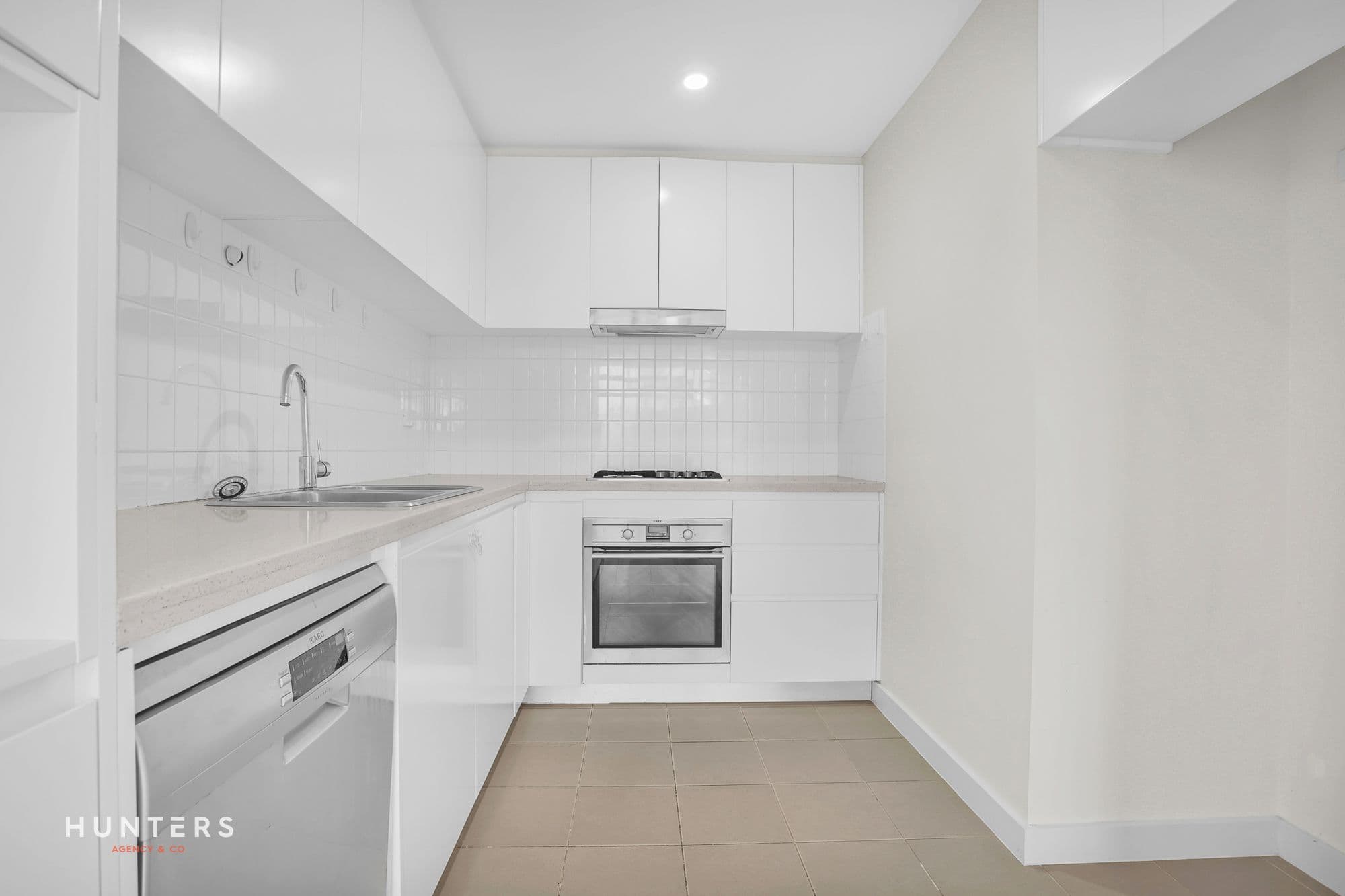 604/22 Parkes Street, Harris Park, Harris Park - Thumbnail 2