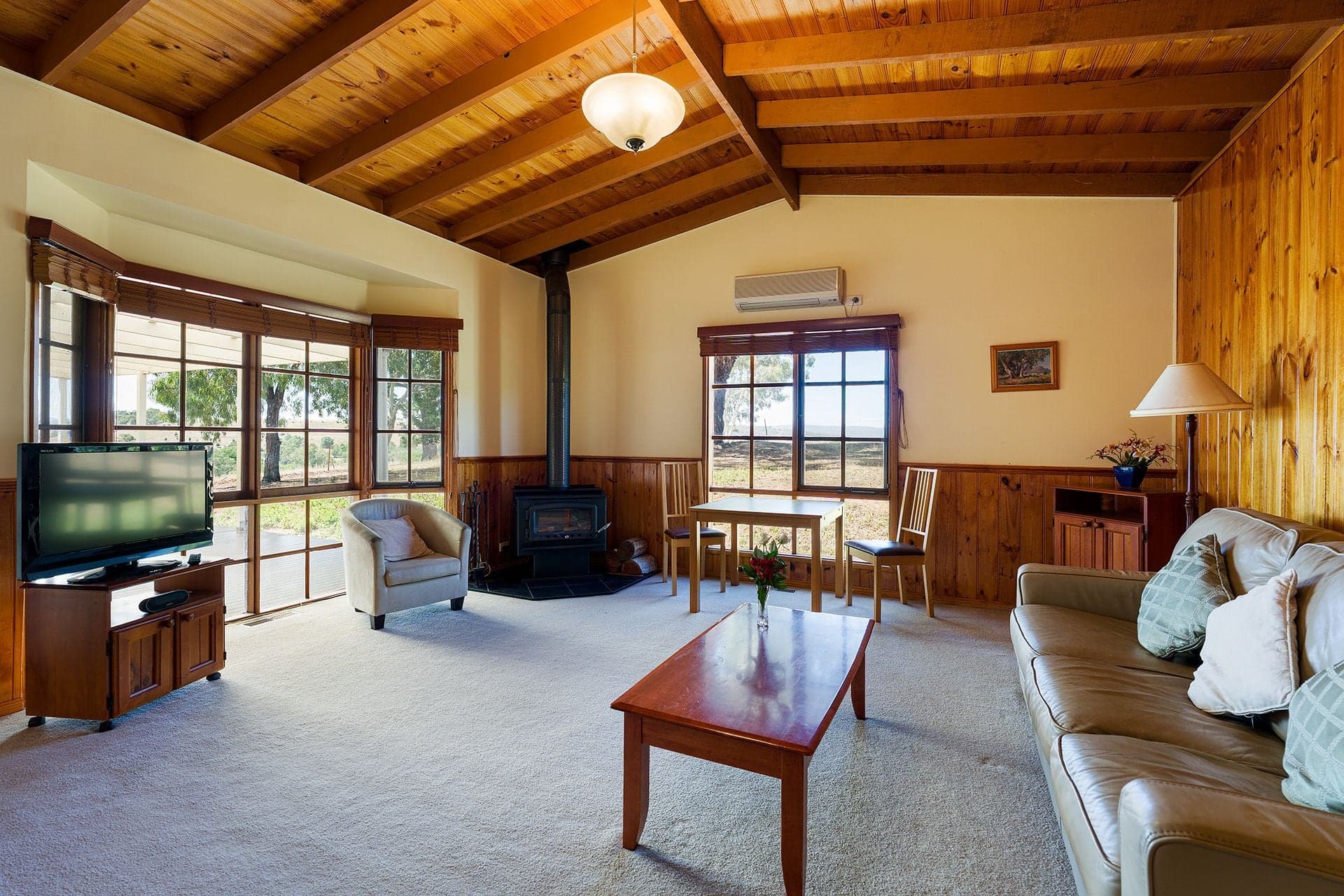 16 Franzi Street, Guildford - Thumbnail 5