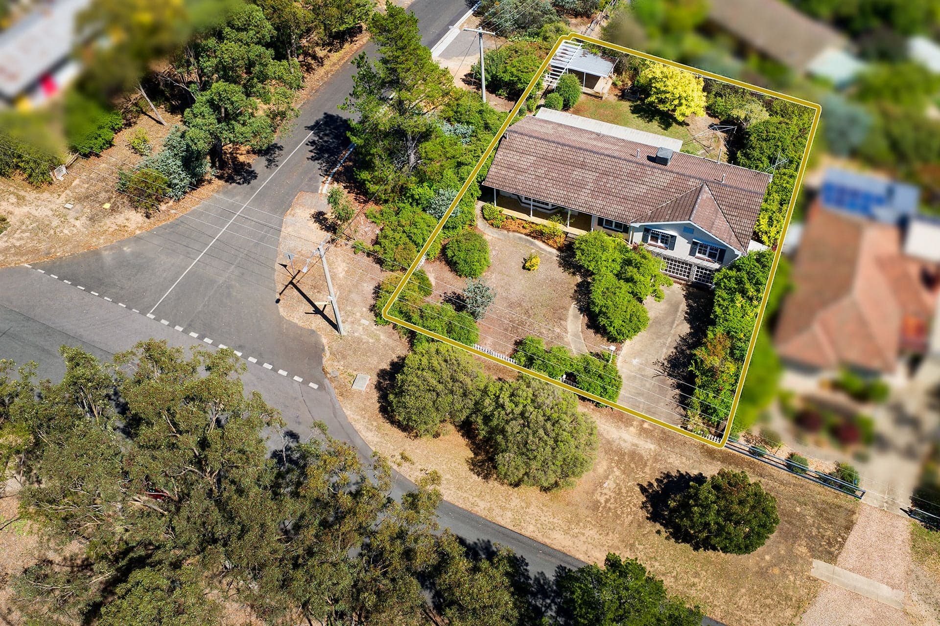 49 Fletcher Street, Castlemaine - Thumbnail 3