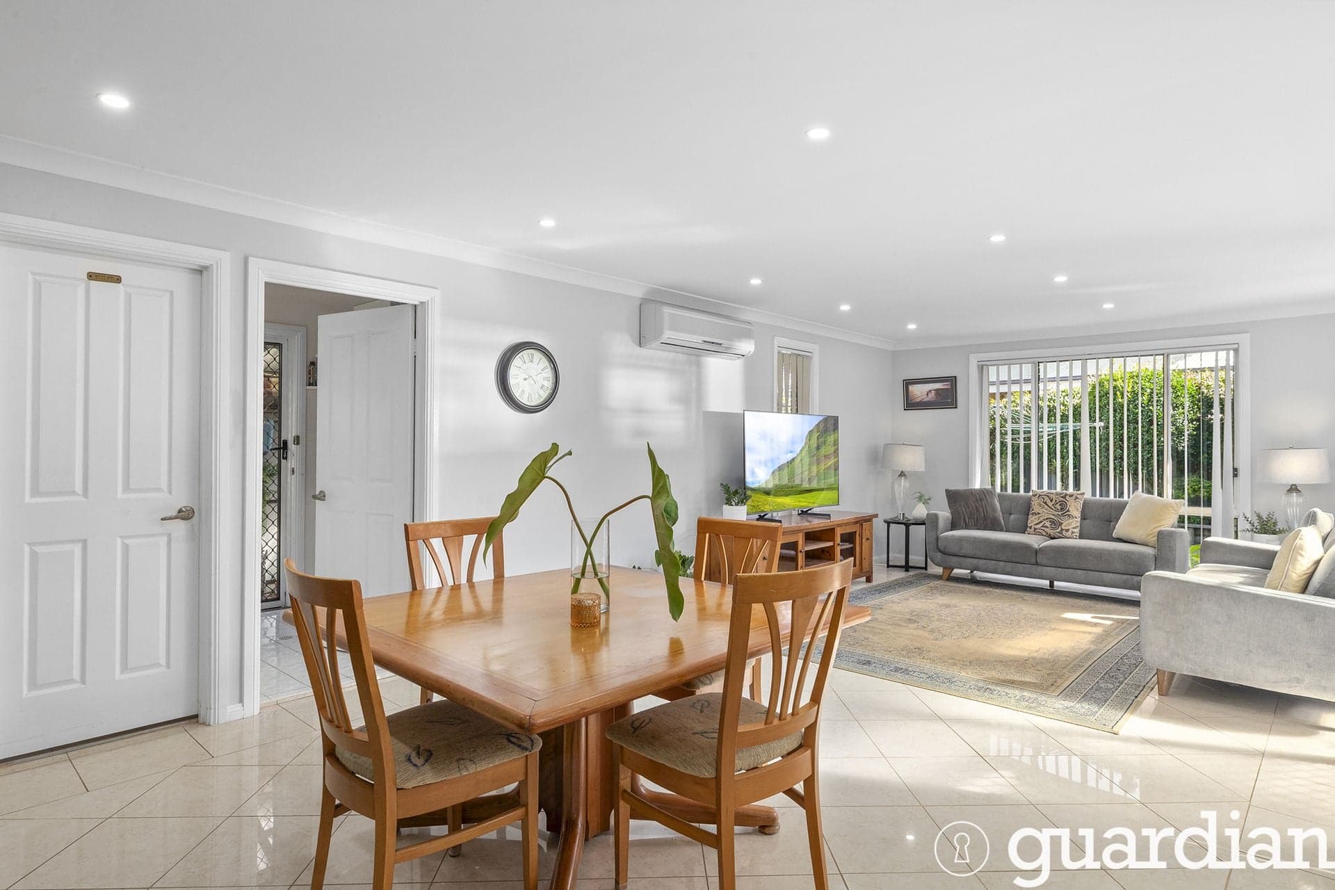 7 Ravensbourne Circuit Dural NSW, Dural - Thumbnail 5