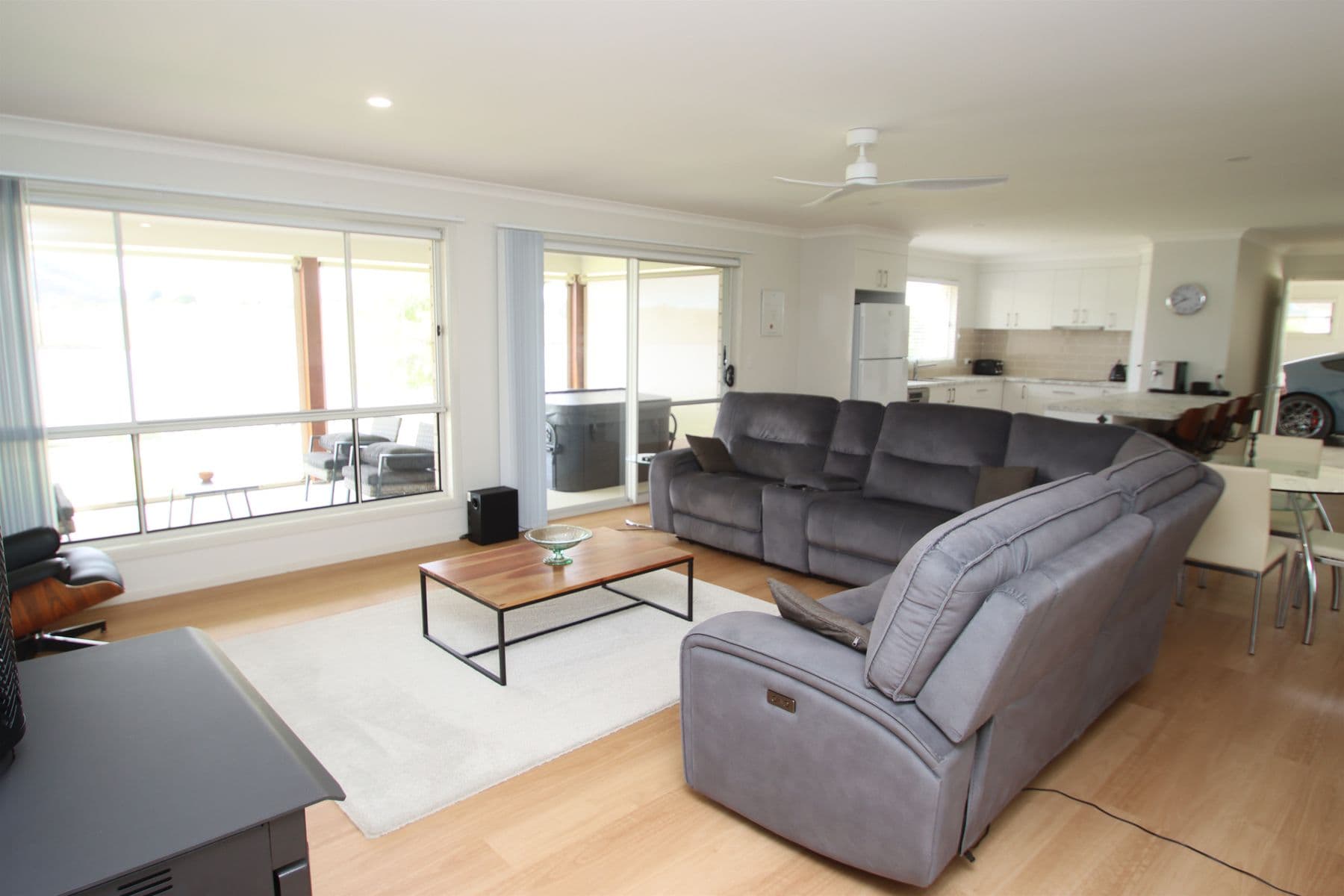 37 Parkes Drive, Tenterfield NSW 2372, Tenterfield - Thumbnail 7