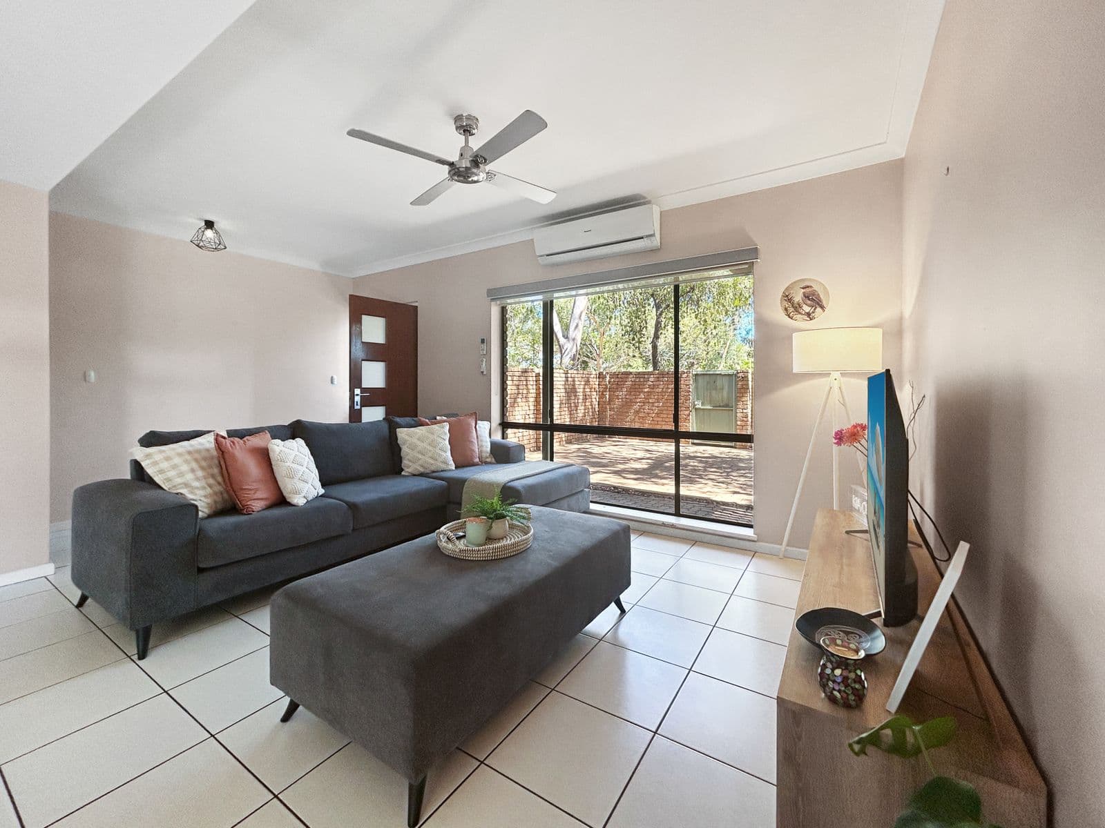 4/2 Warburton Street, East Side NT 0870, East Side - Thumbnail 3
