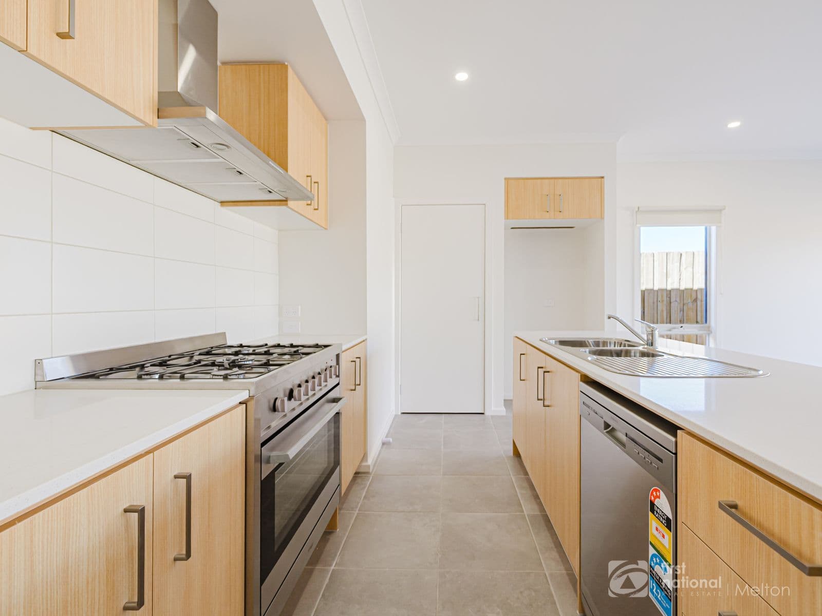 5 Murtoa Crescent, Eynesbury VIC 3338, Eynesbury - Thumbnail 5