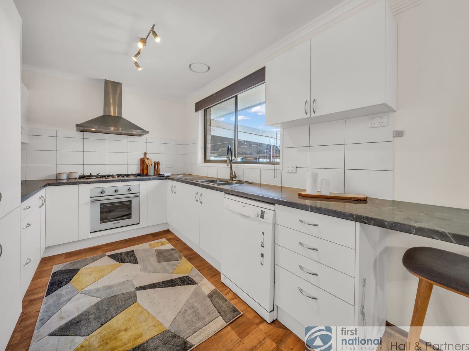 283 Gladstone Road, Dandenong North VIC 3175, Dandenong North - Thumbnail 8
