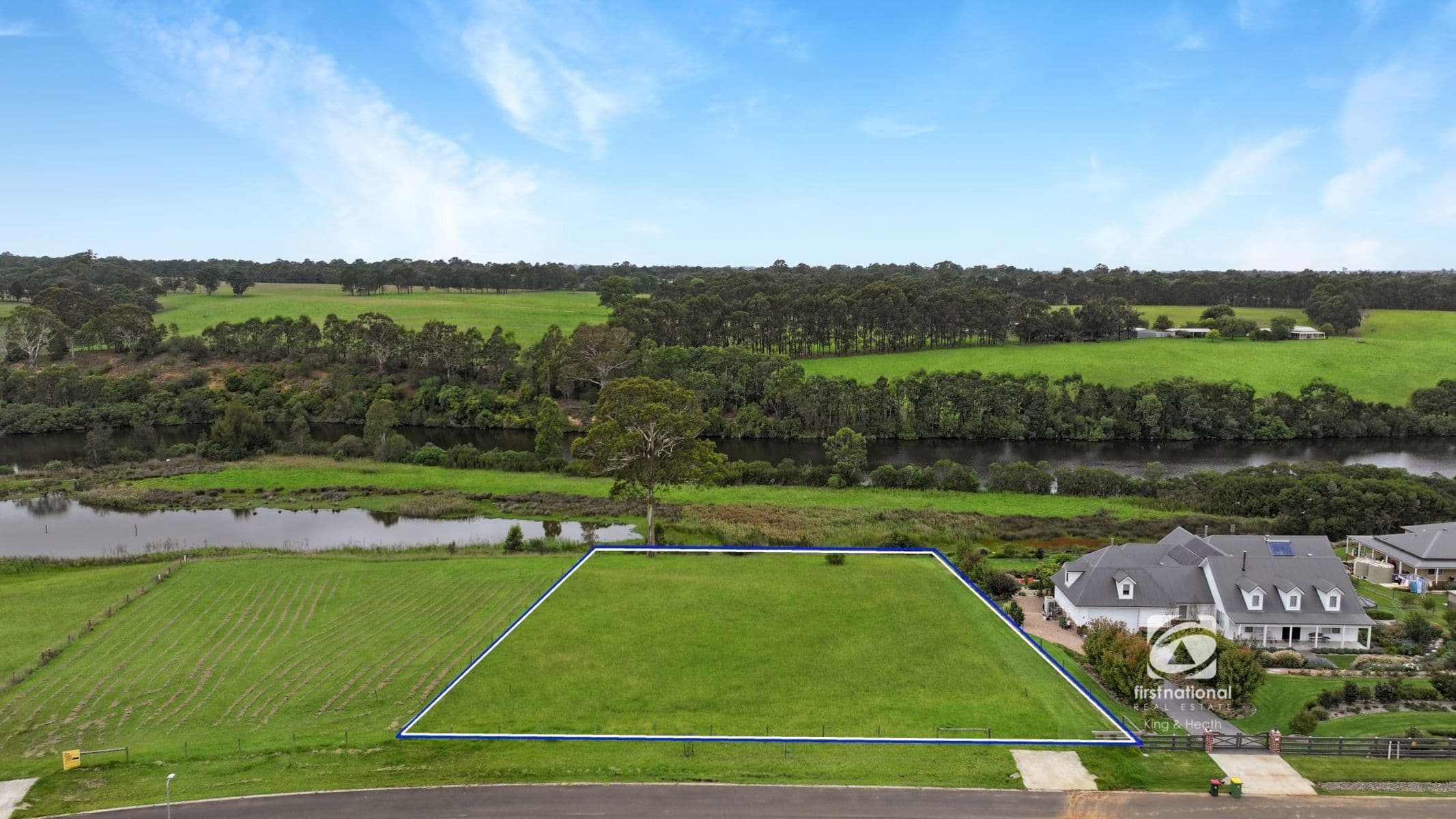 8 Parkside Drive, Nicholson VIC 3882, Nicholson - Image 1