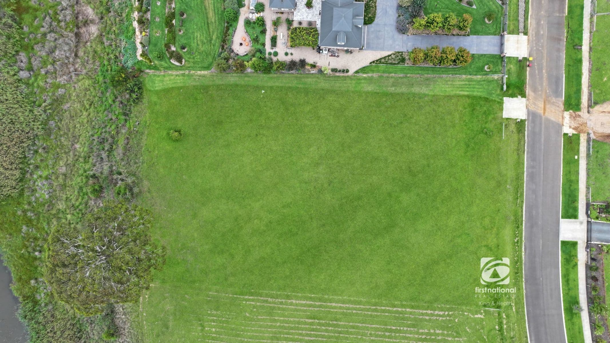 8 Parkside Drive, Nicholson VIC 3882, Nicholson - Thumbnail 3