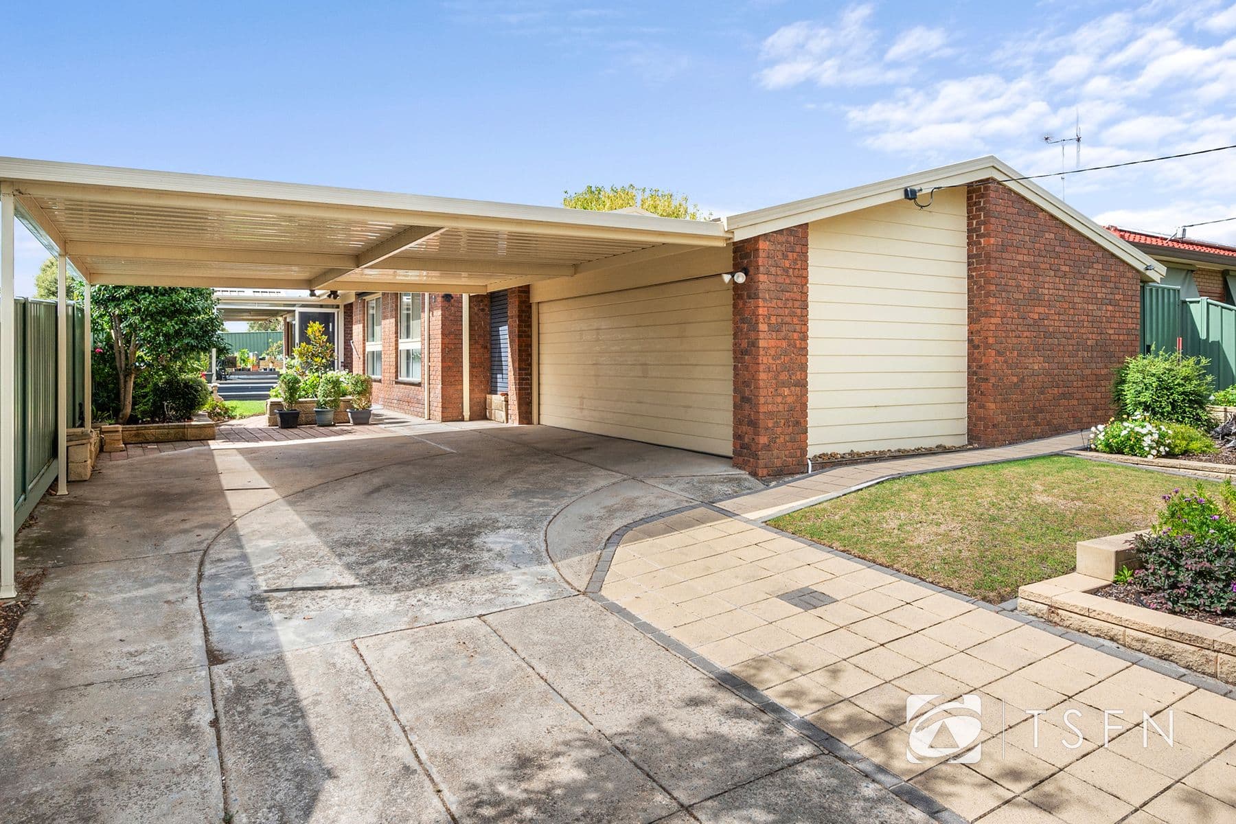 11 WALLABY AVENUE, Kangaroo Flat, VIC 3555, Kangaroo Flat - Image 1