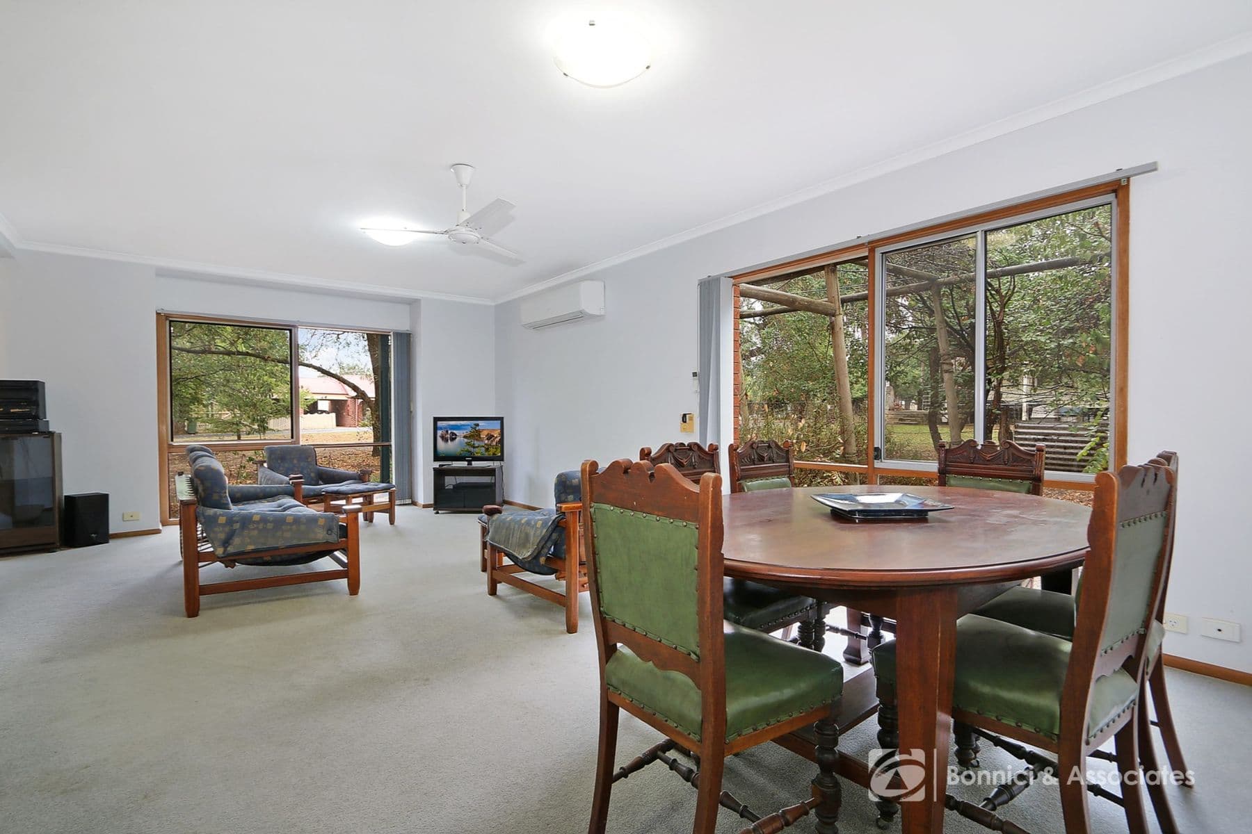 6-8 Victoria Street, Chiltern VIC 3683, Chiltern - Thumbnail 2