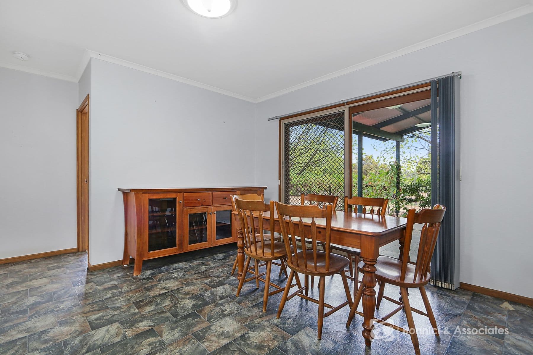 6-8 Victoria Street, Chiltern VIC 3683, Chiltern - Thumbnail 5