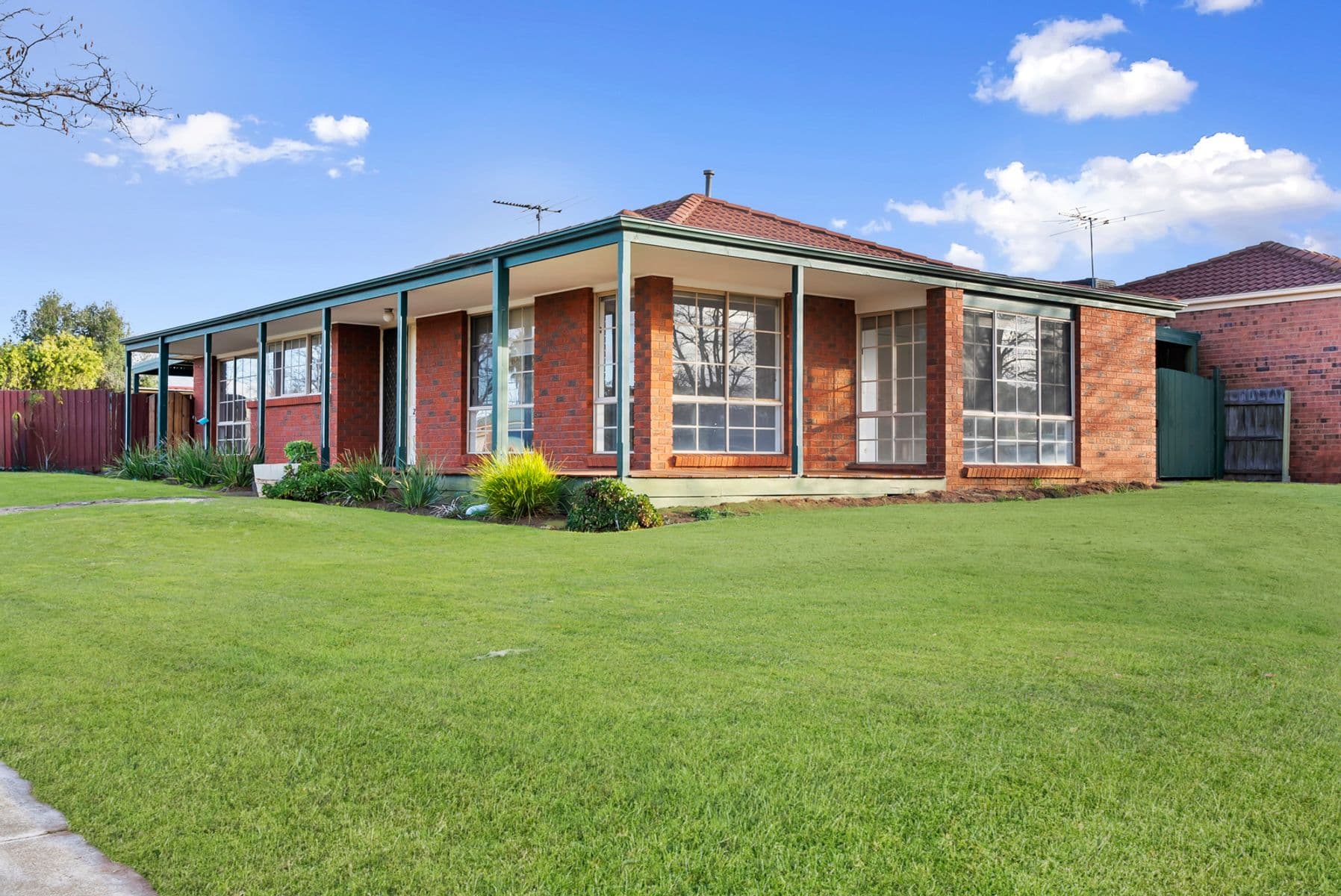 27 Clifton Drive, Bacchus Marsh VIC 3340, Bacchus Marsh - Image 1