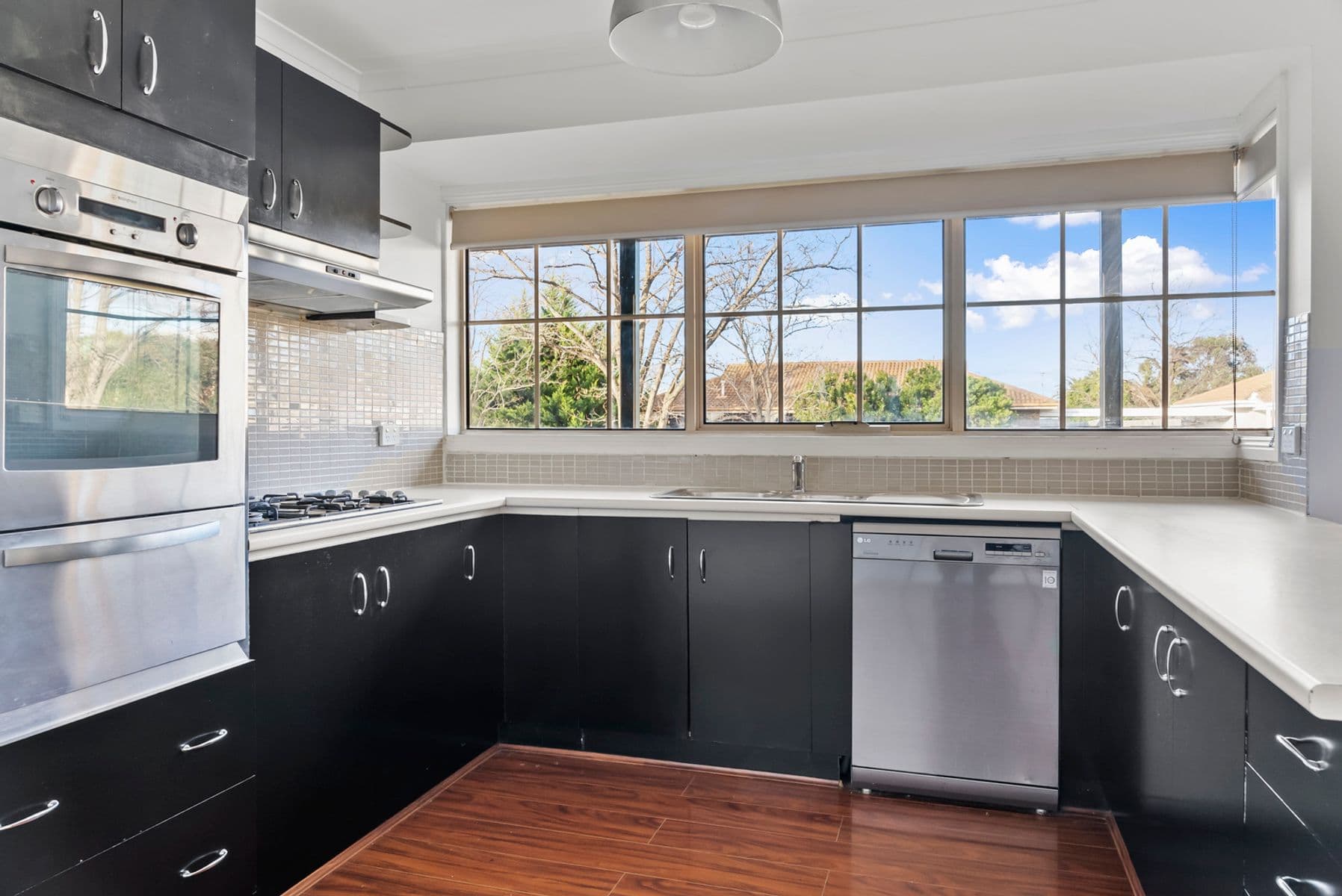 27 Clifton Drive, Bacchus Marsh VIC 3340, Bacchus Marsh - Thumbnail 3