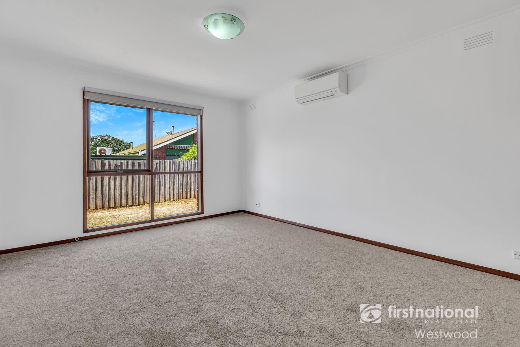 3/7 Deutgam Street, Werribee VIC 3030, Werribee - Thumbnail 4