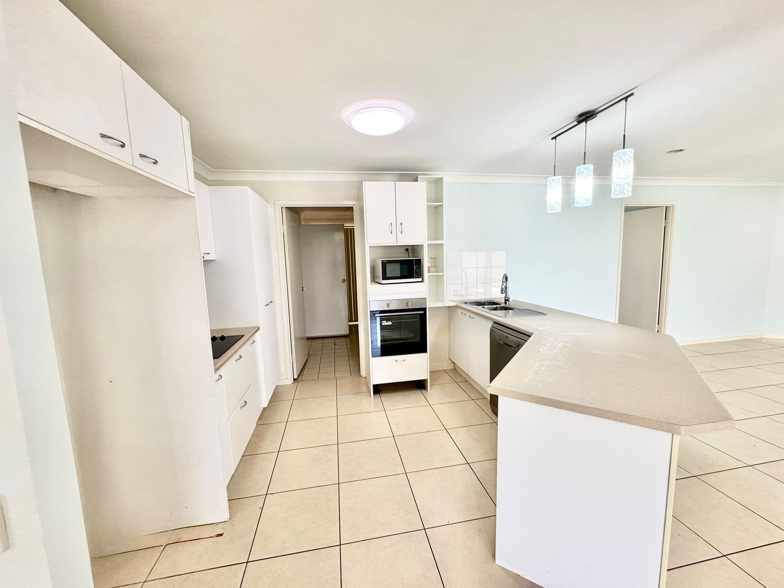 11 Back Avenue, Chinchilla QLD 4413, Chinchilla - Thumbnail 6