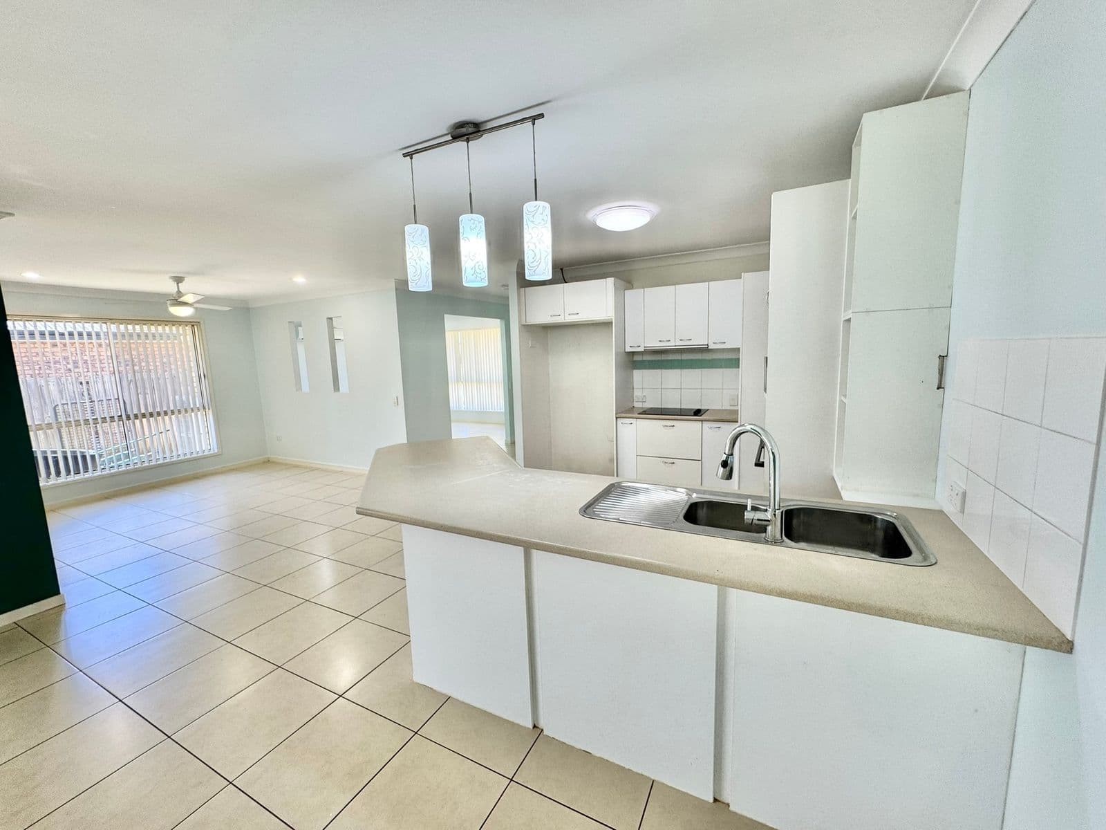 11 Back Avenue, Chinchilla QLD 4413, Chinchilla - Thumbnail 8
