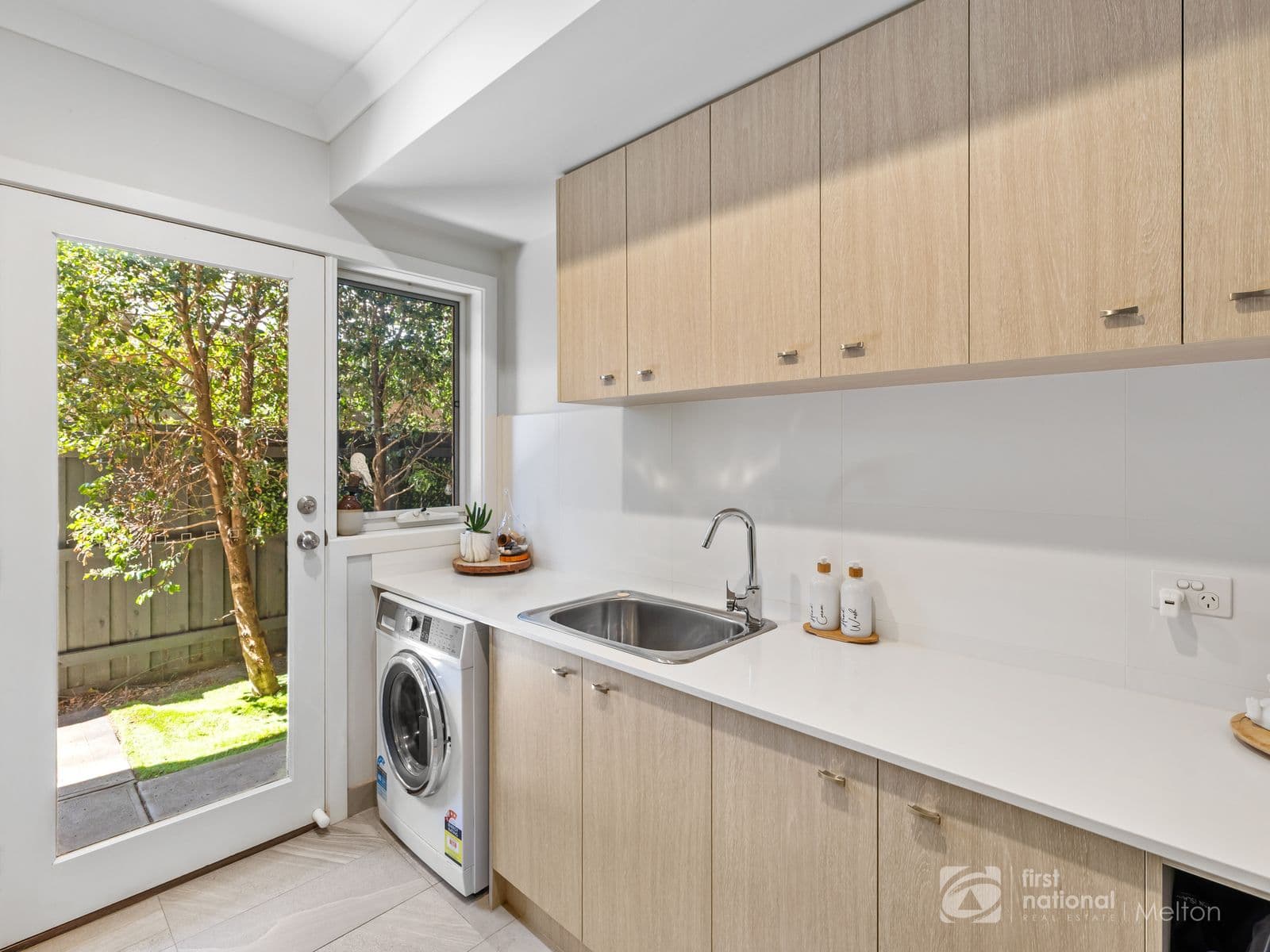 28 Woodlea Boulevard, Aintree VIC 3336, Aintree - Thumbnail 8