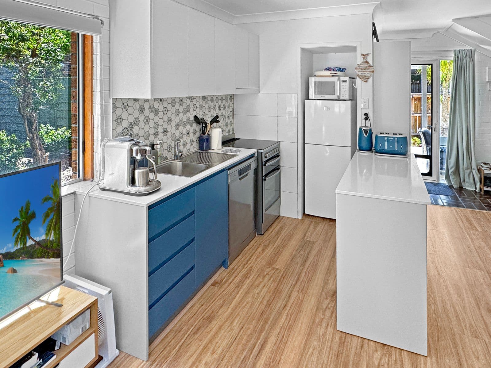 1/5 Coorilla Street, 'Jimmys Beach Townhouses', Hawks Nest NSW 2324, 'Jimmys Beach Townhouses' - Thumbnail 7
