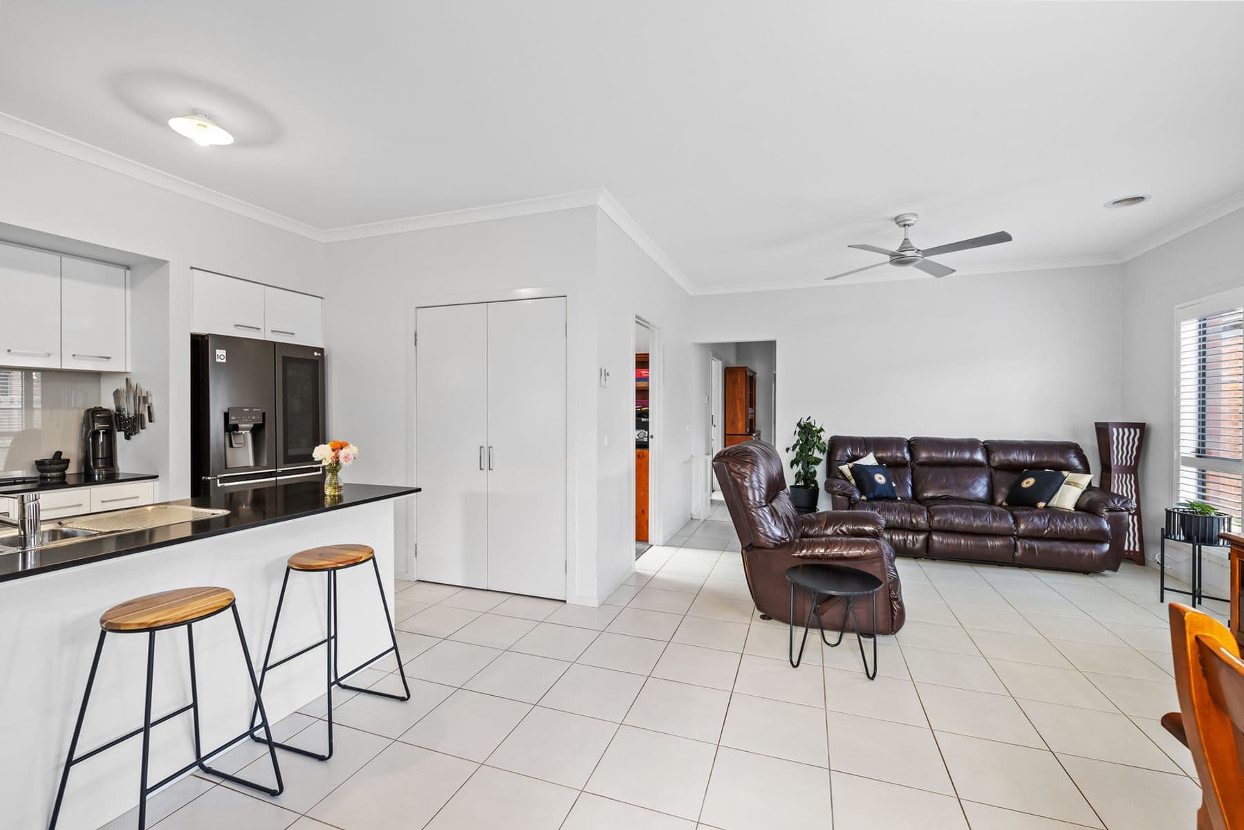 14B Edols Street, Ballan VIC 3342, Ballan - Thumbnail 3