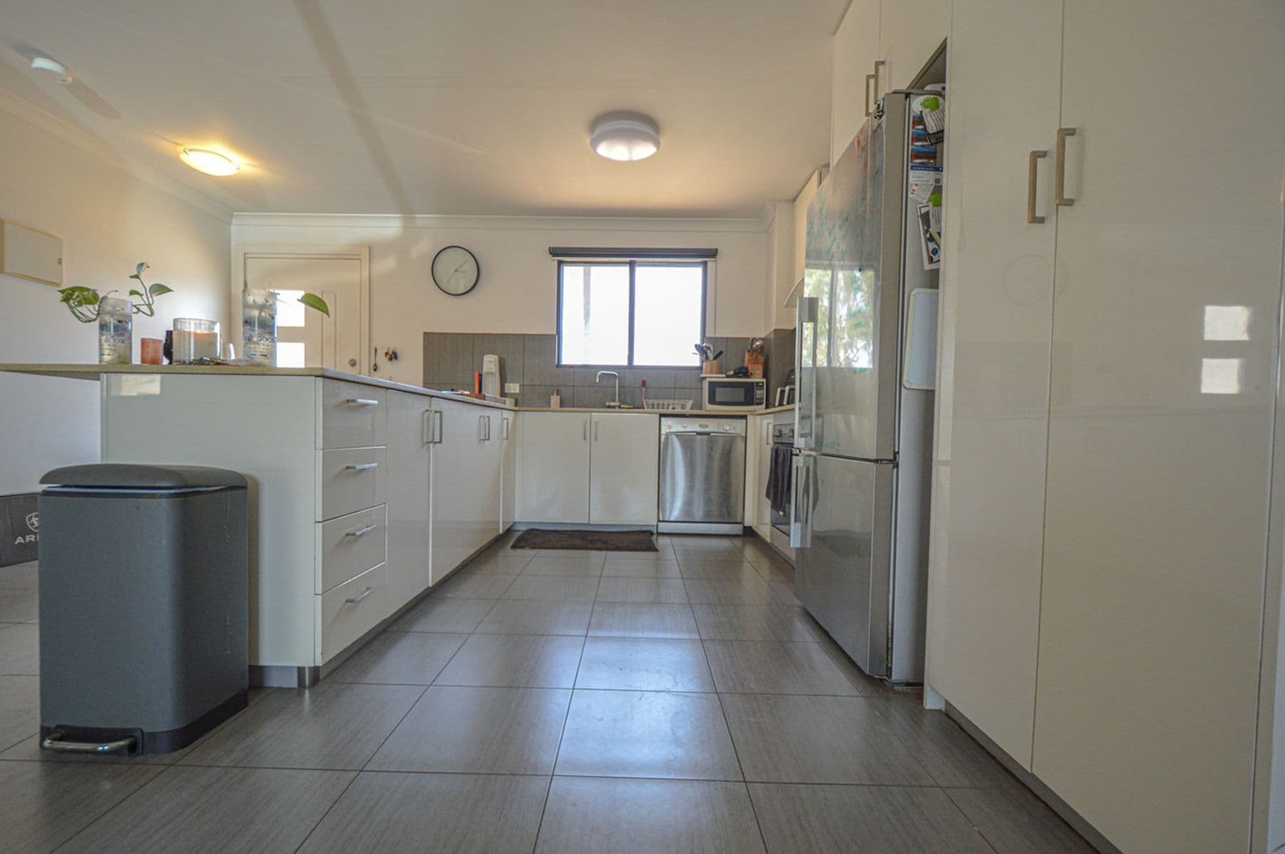 1/8 Beacon Close, South Hedland WA 6722, South Hedland - Thumbnail 2