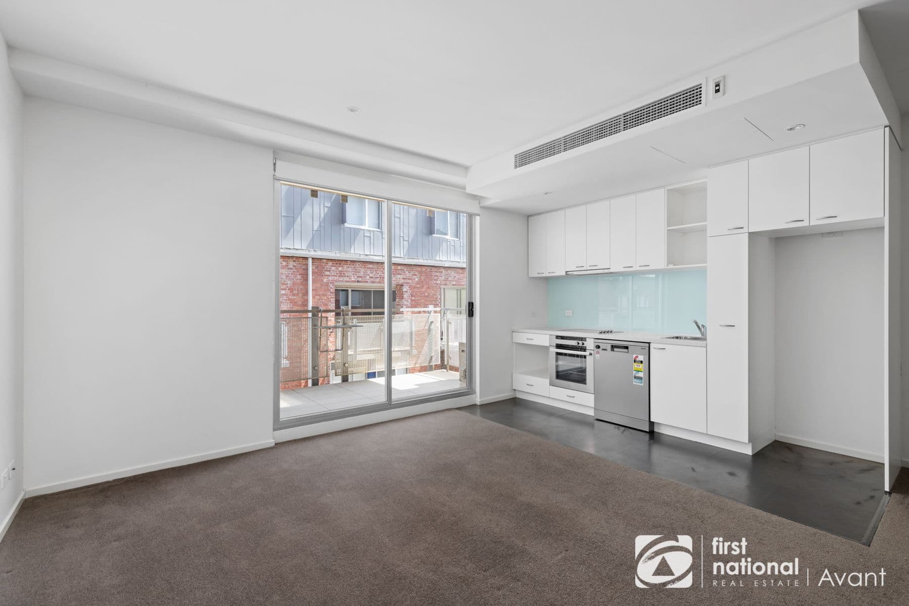 207/52 Dow Street, Port Melbourne VIC 3207, Port Melbourne - Thumbnail 4