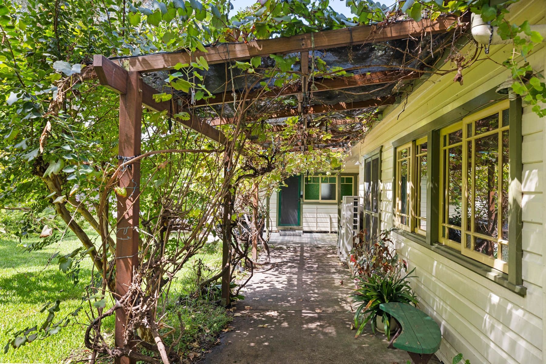 4 North Parade, Blackalls Park, NSW 2283, Blackalls Park - Thumbnail 2