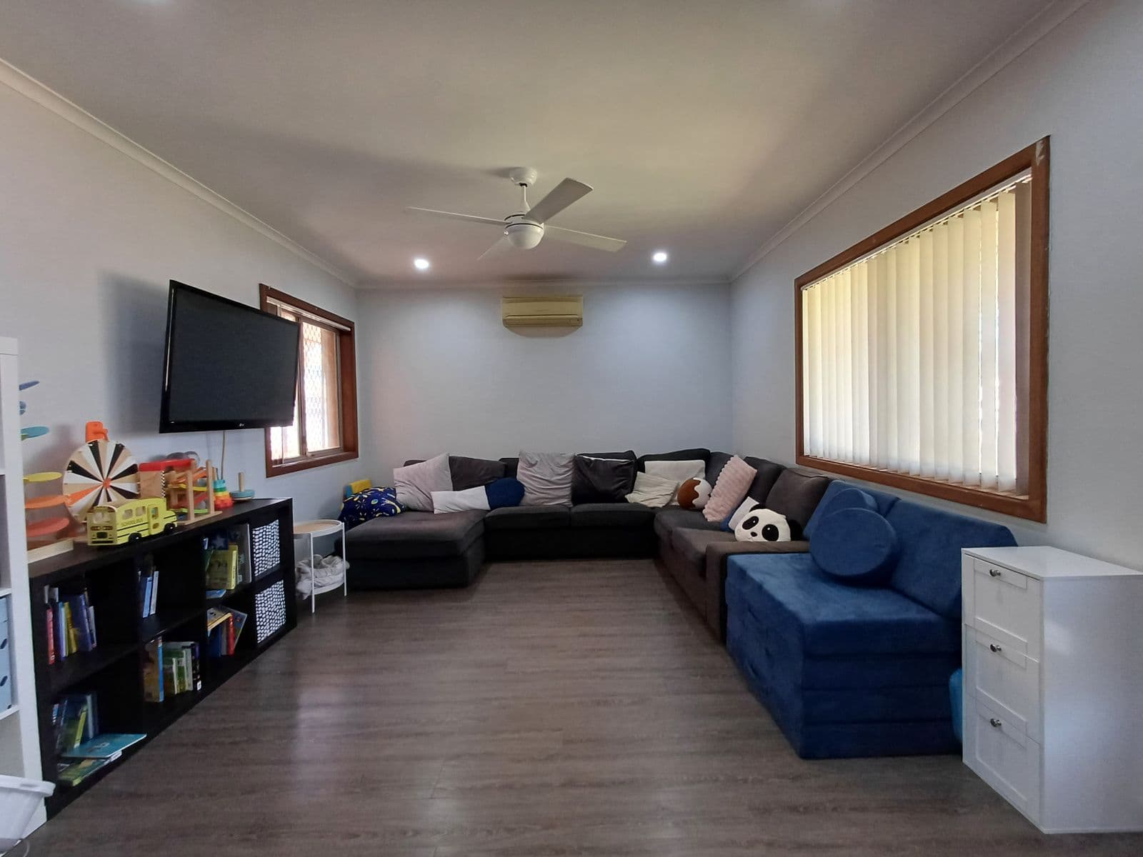6 Hackett Close, Nickol WA 6714, Nickol - Thumbnail 2