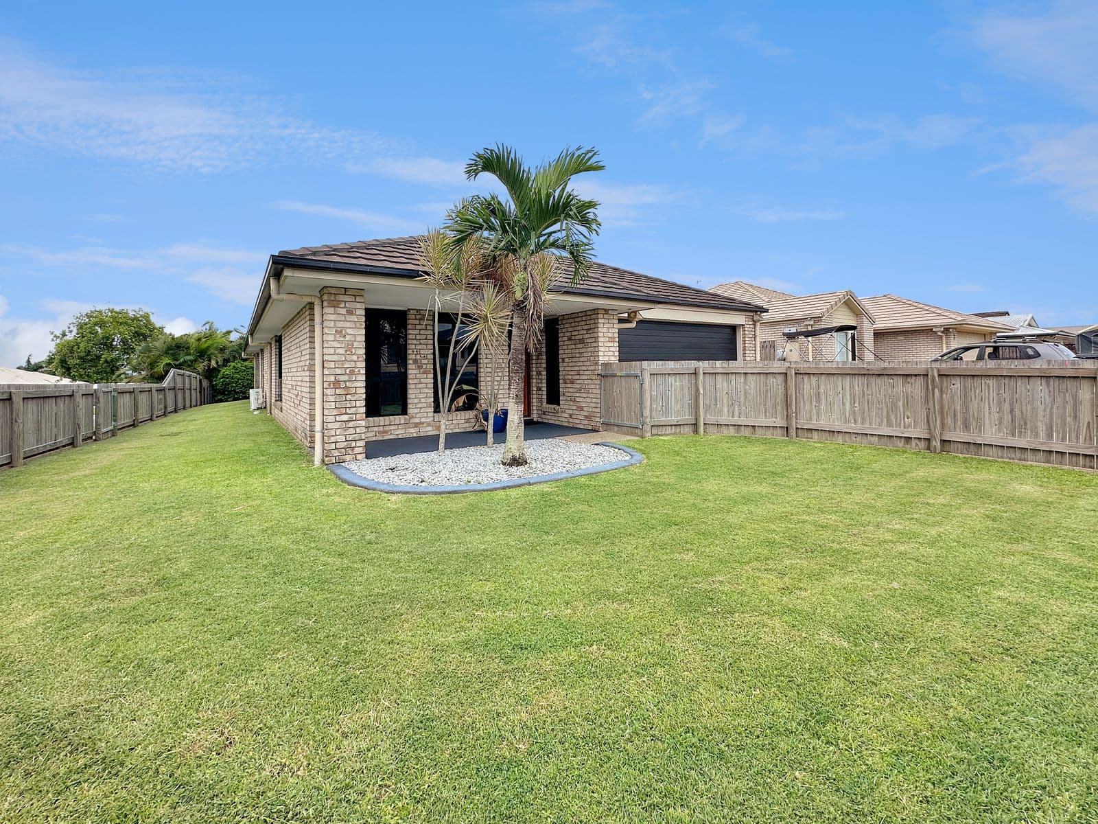 1 Crestview Crescent, Bucasia QLD 4750, Bucasia - Thumbnail 2