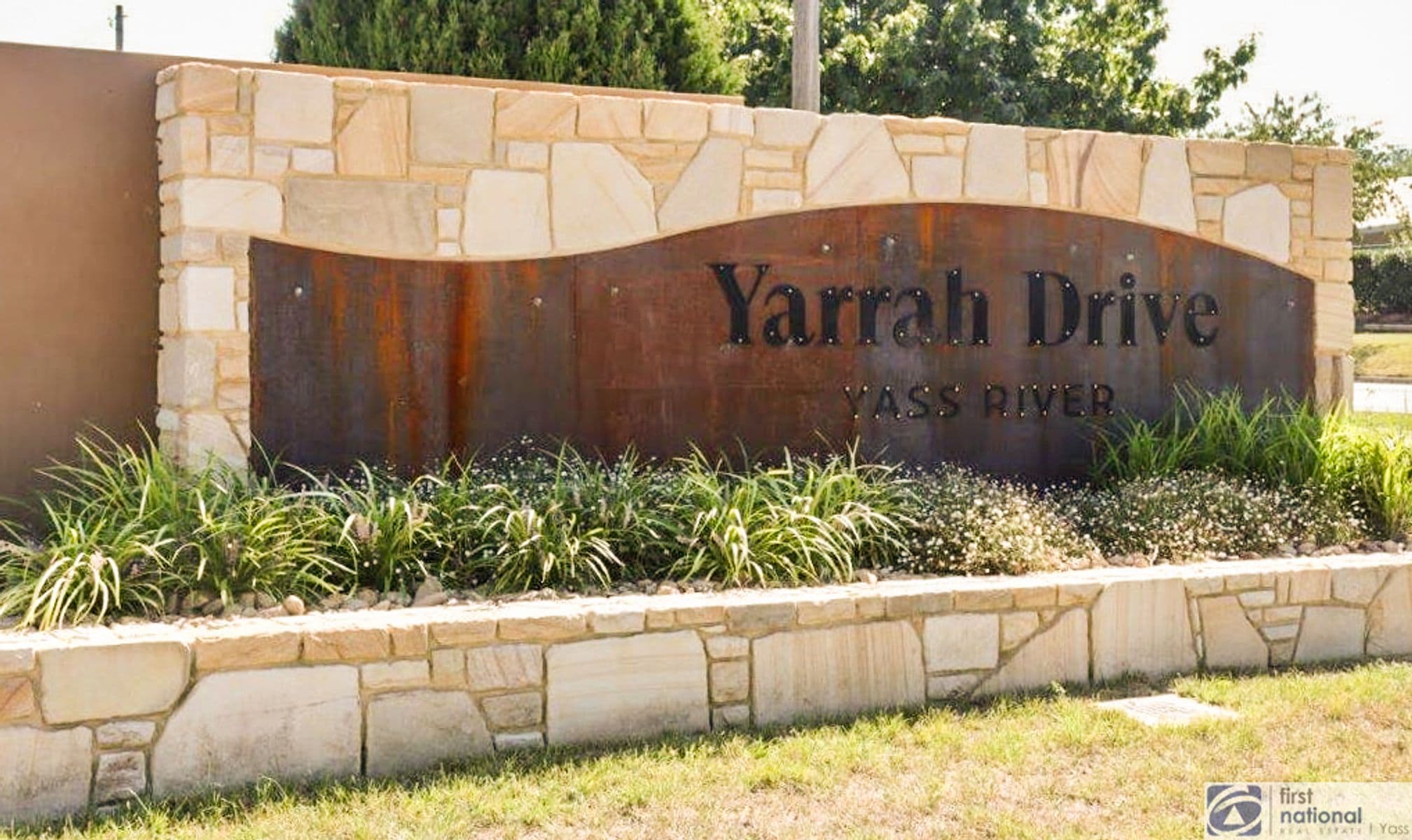 17 Woods Street, Yass NSW 2582, Yass - Image 1