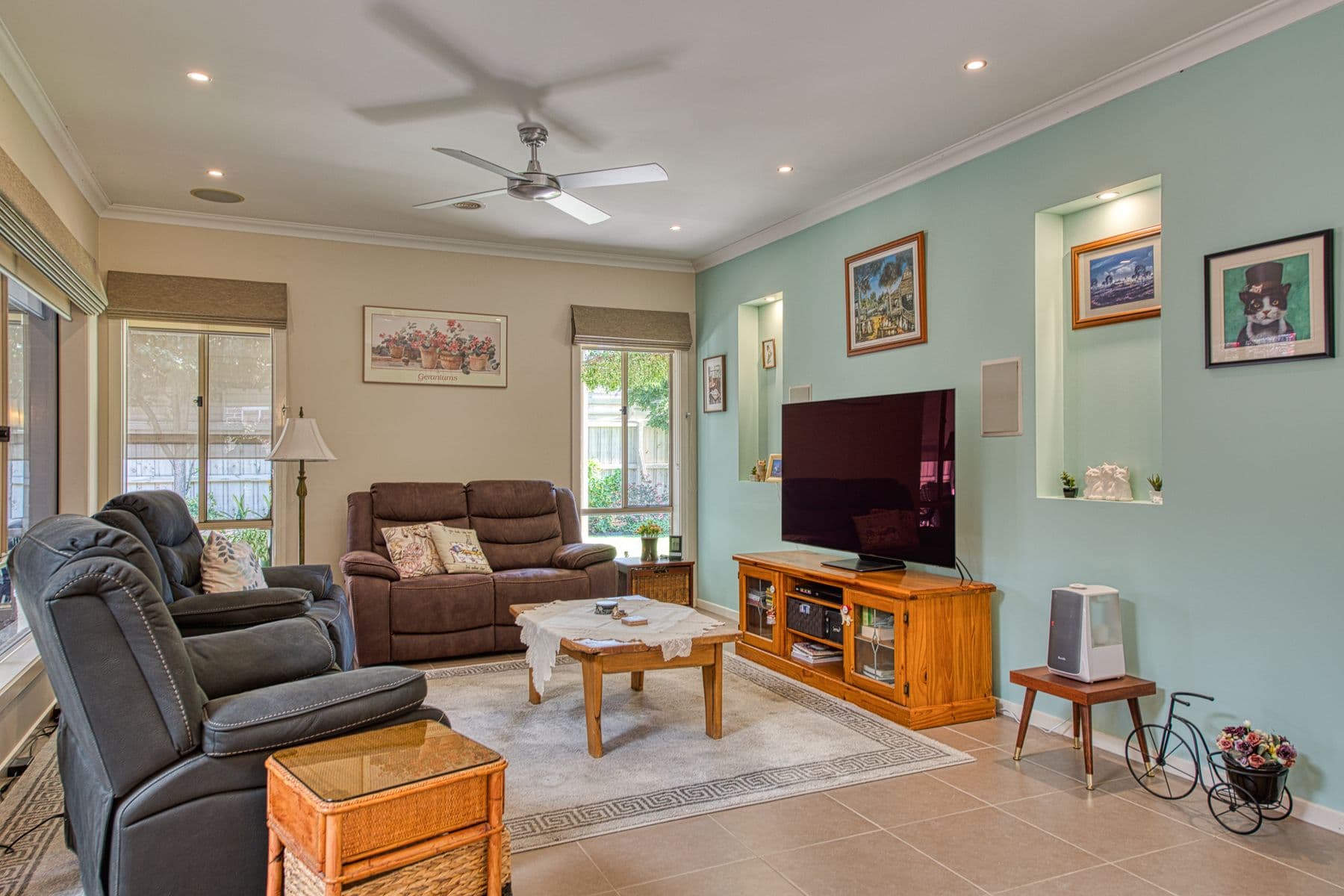 8 Winneke Way, Pakenham VIC 3810, Pakenham - Thumbnail 5
