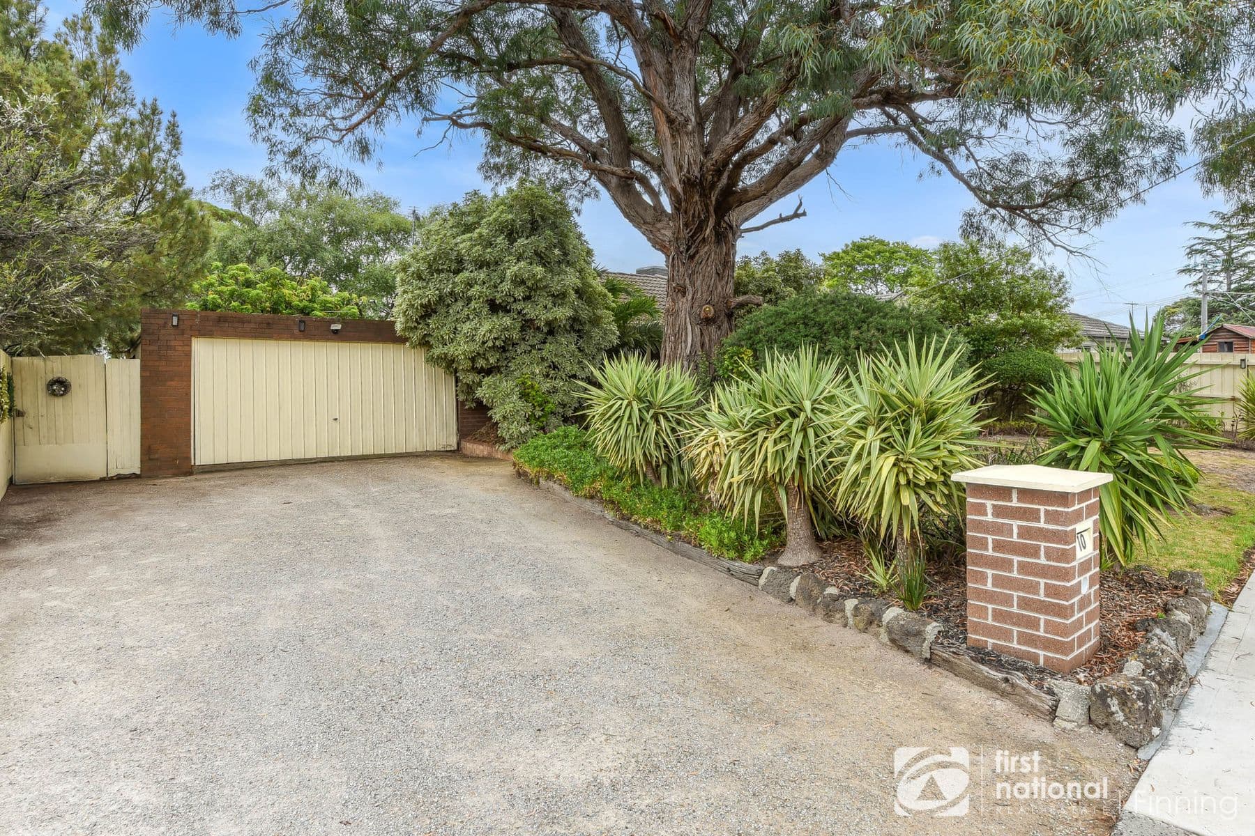 10 Wallace Road, Cranbourne VIC 3977, Cranbourne - Image 1