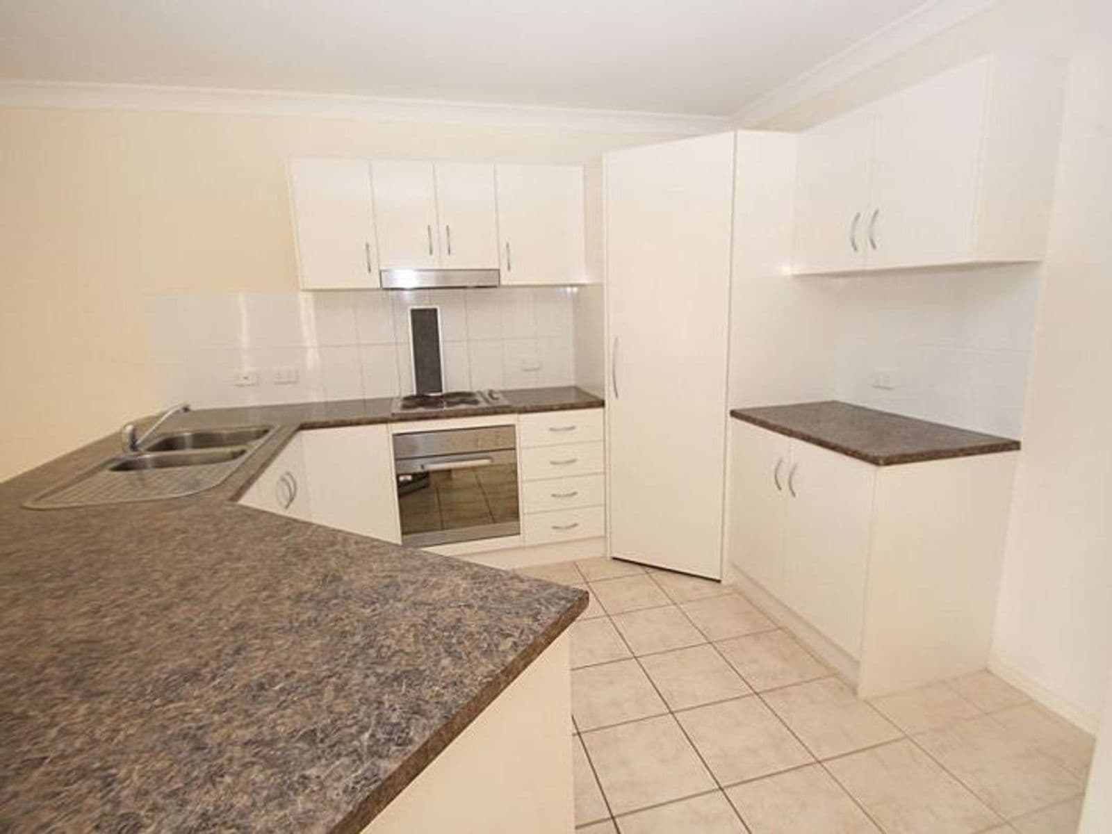 17/14-18 Bade Street, Nambour QLD 4560, Nambour - Thumbnail 4