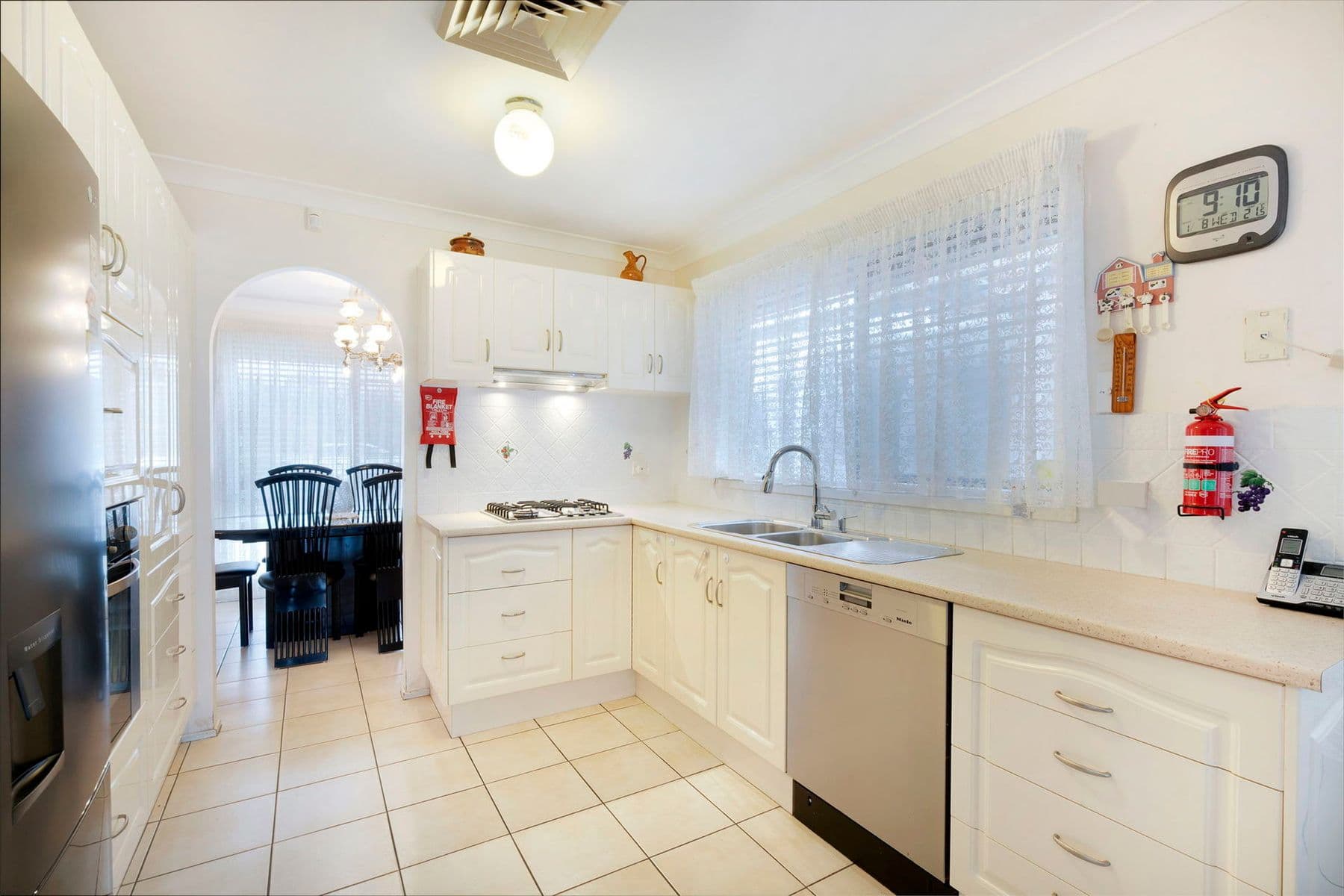 1 Glading Close, Lake Haven NSW 2263, Lake Haven - Thumbnail 2