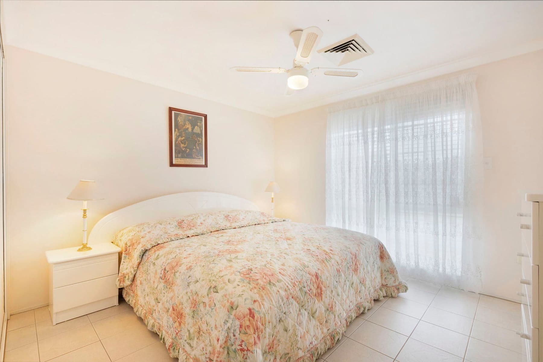 1 Glading Close, Lake Haven NSW 2263, Lake Haven - Thumbnail 7