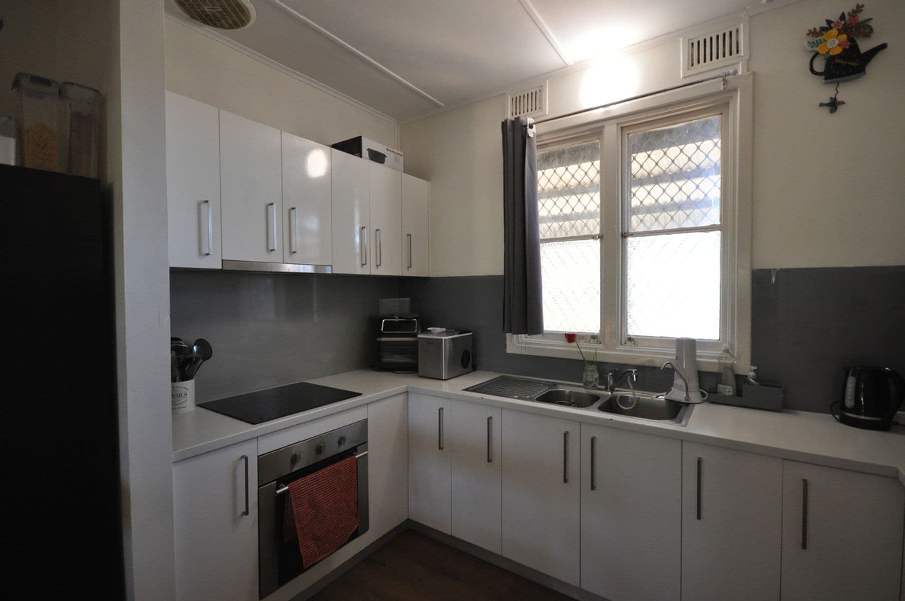 27B Mauger Place, South Hedland WA 6722, South Hedland - Thumbnail 2