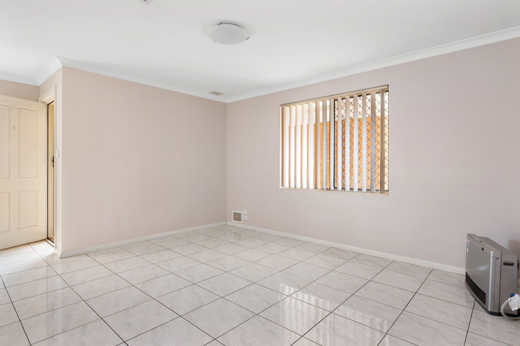 3/18 Hanbury Street, Kalgoorlie WA 6430, Kalgoorlie - Thumbnail 3