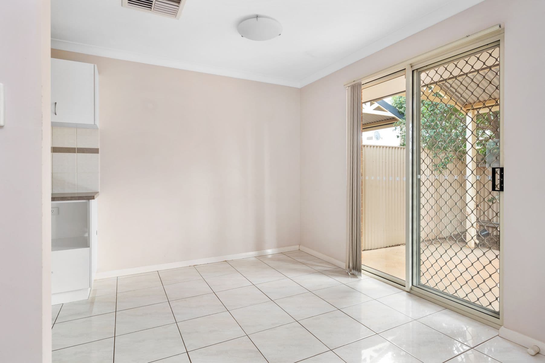 3/18 Hanbury Street, Kalgoorlie WA 6430, Kalgoorlie - Thumbnail 5